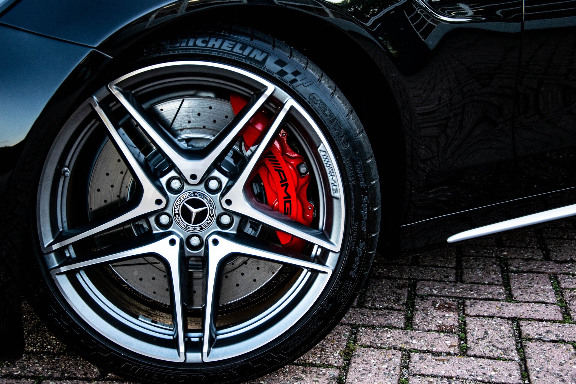 Mercedes-Benz C-Klasse 63 AMG S Akrapovic/Panorama/Distronic/Keyless/Comand/Camera/ILS Aut7 Foto 60