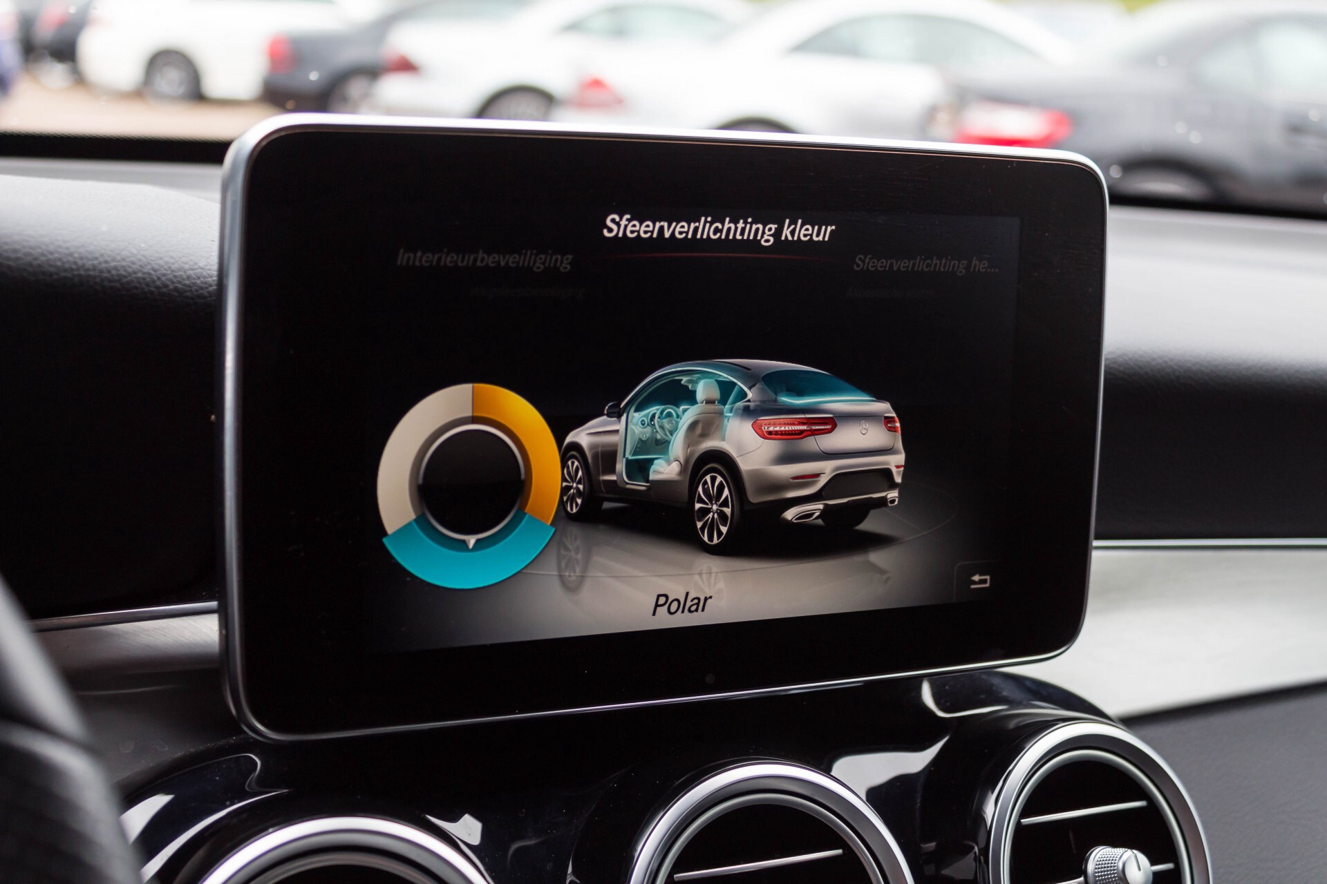 Mercedes-Benz GLC 300 4-M AMG Luchtvering/Distronic/Keyless/Comand/360/Burmester/Schuifdak/Night Aut9 Foto 31