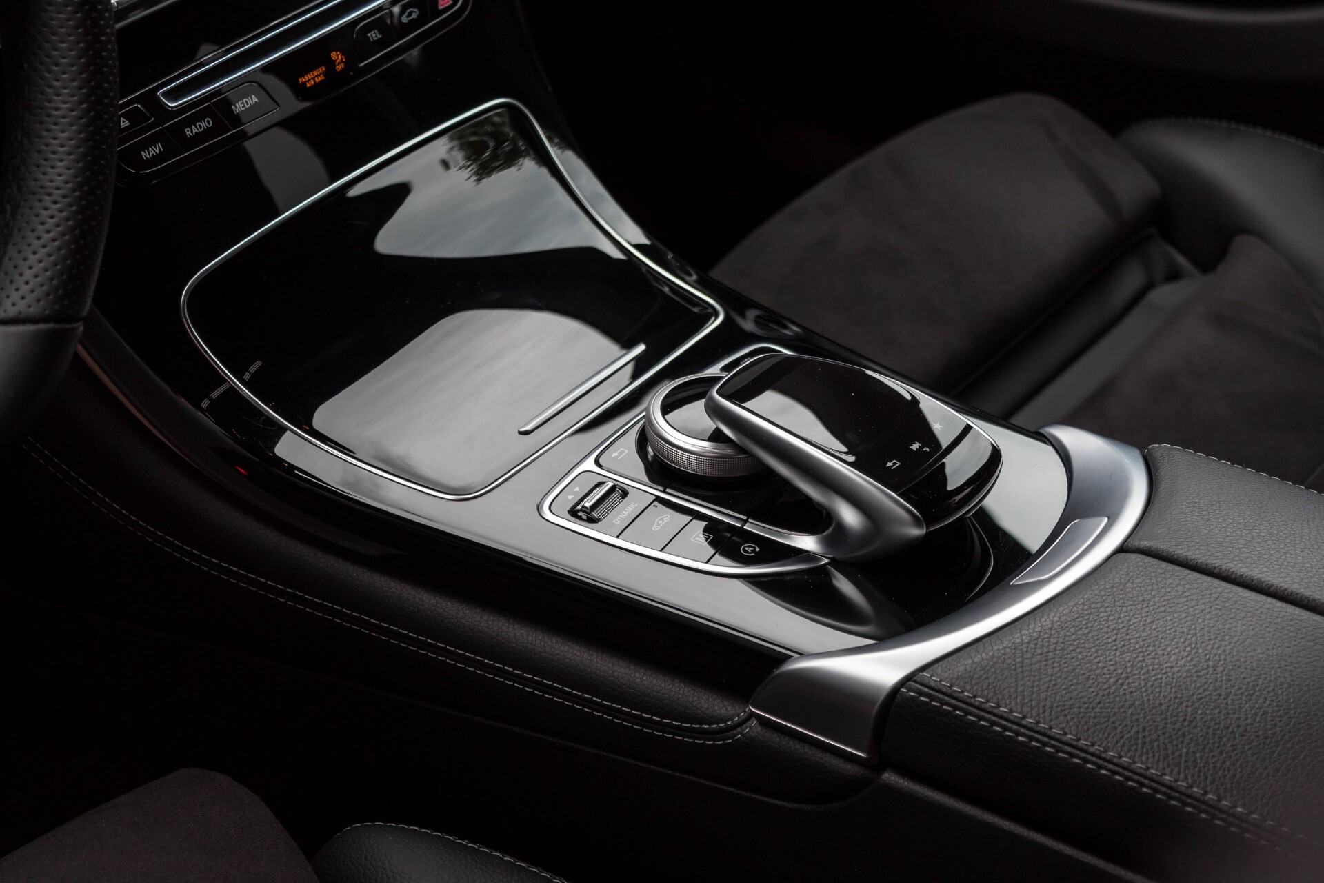 Mercedes-Benz GLC 300 4-M AMG Luchtvering/Distronic/Keyless/Comand/360/Burmester/Schuifdak/Night Aut9 Foto 48