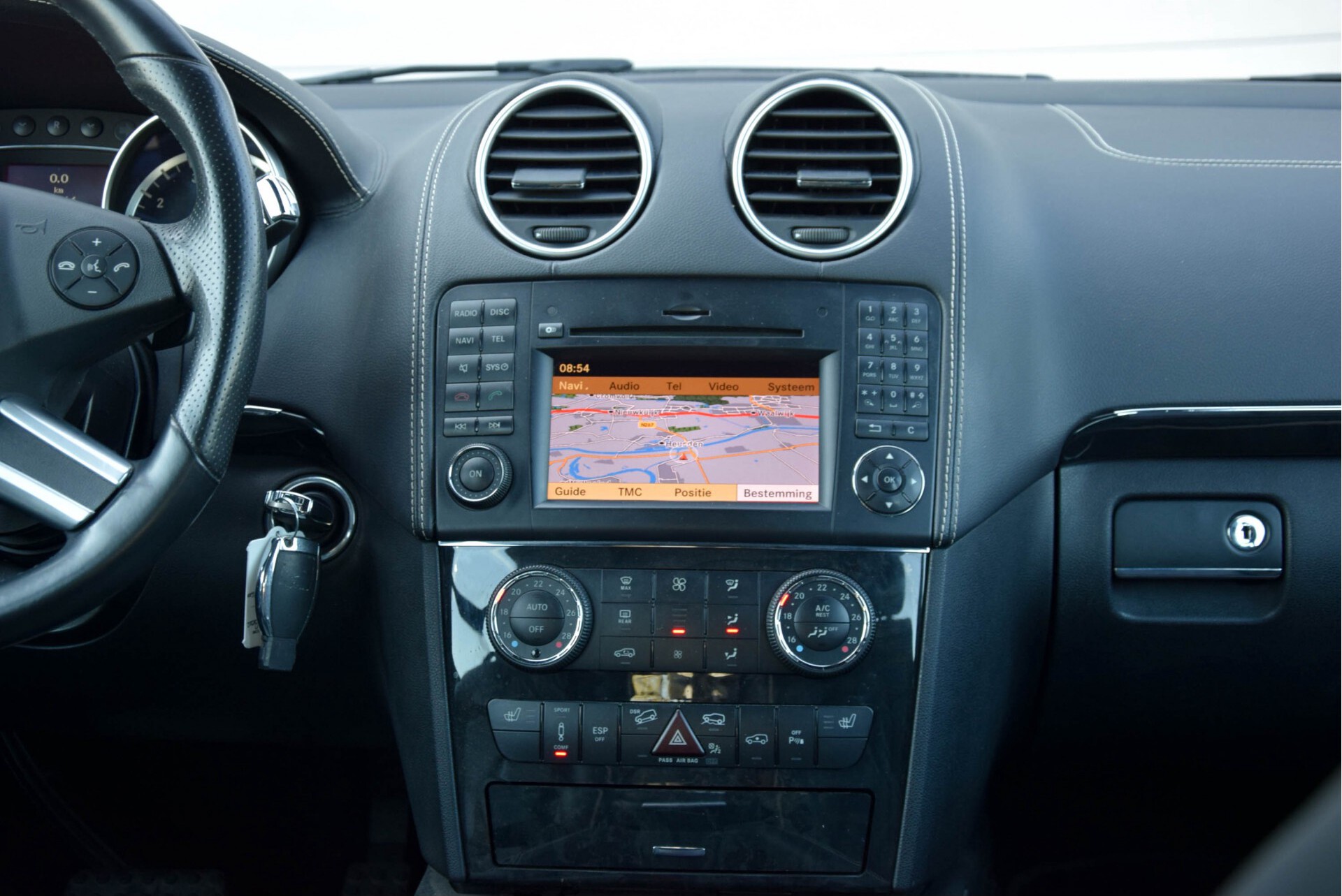 Mercedes-Benz M-Klasse 350 4-M Grand Edition Aut7 Foto 15