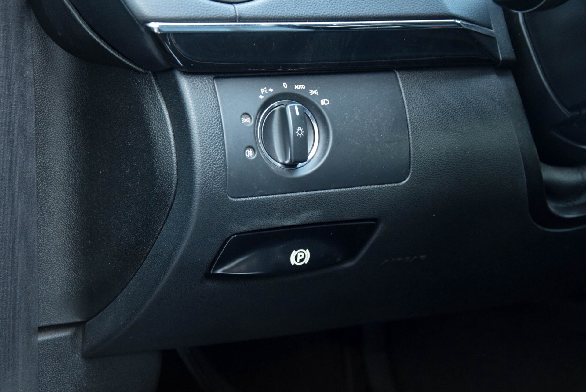 Mercedes-Benz M-Klasse 350 4-M Grand Edition Aut7 Foto 8