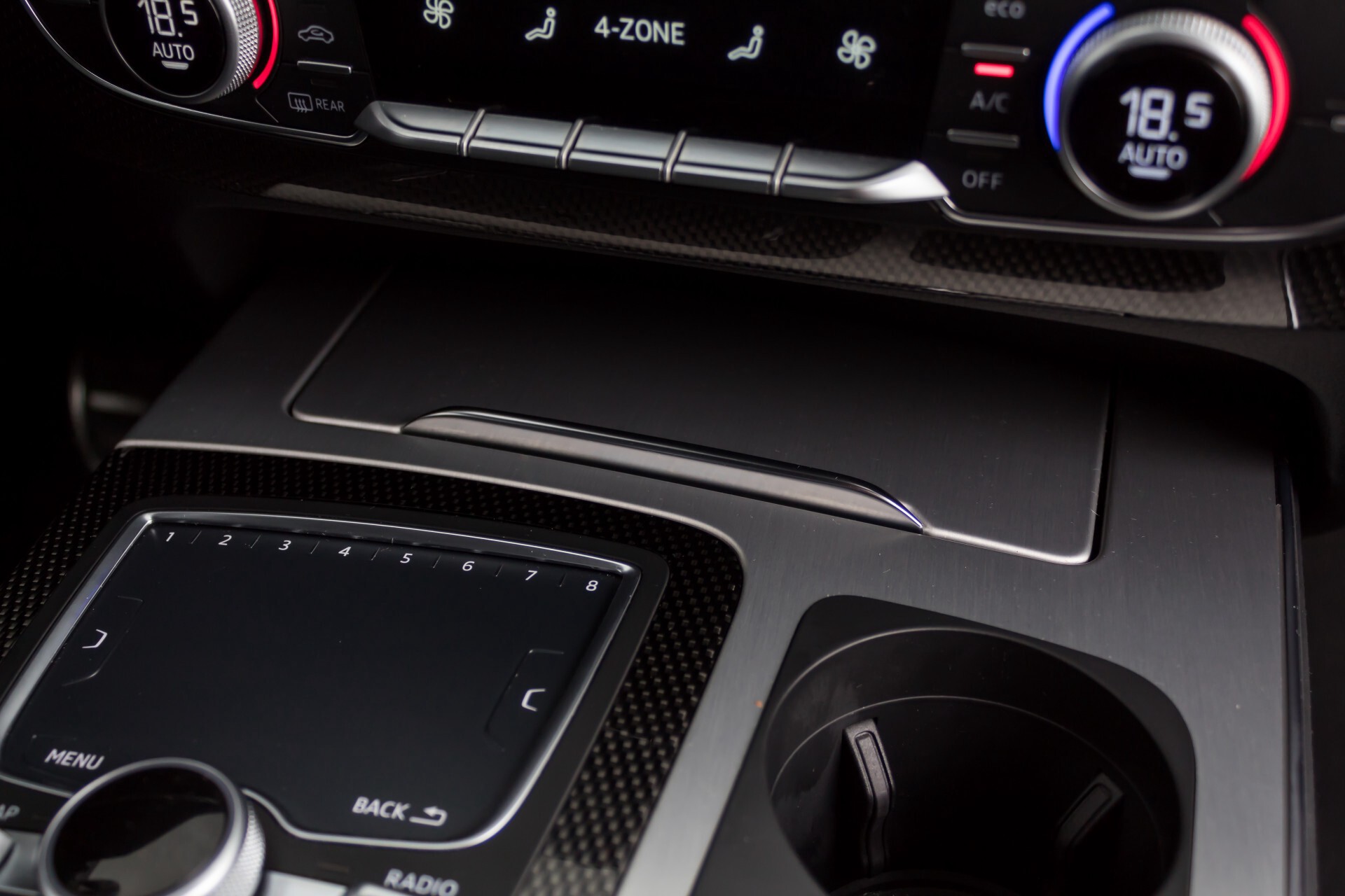 Audi SQ7 4.0 TDI Quattro 7-Persoons Full Options  Aut8 Foto 24