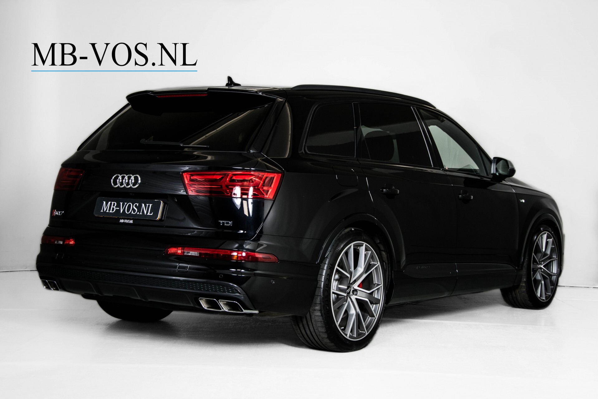 Audi Q7 4.0 TDI SQ7 435pk Quattro Full Options Grijs Kenteken Aut8 Foto 2