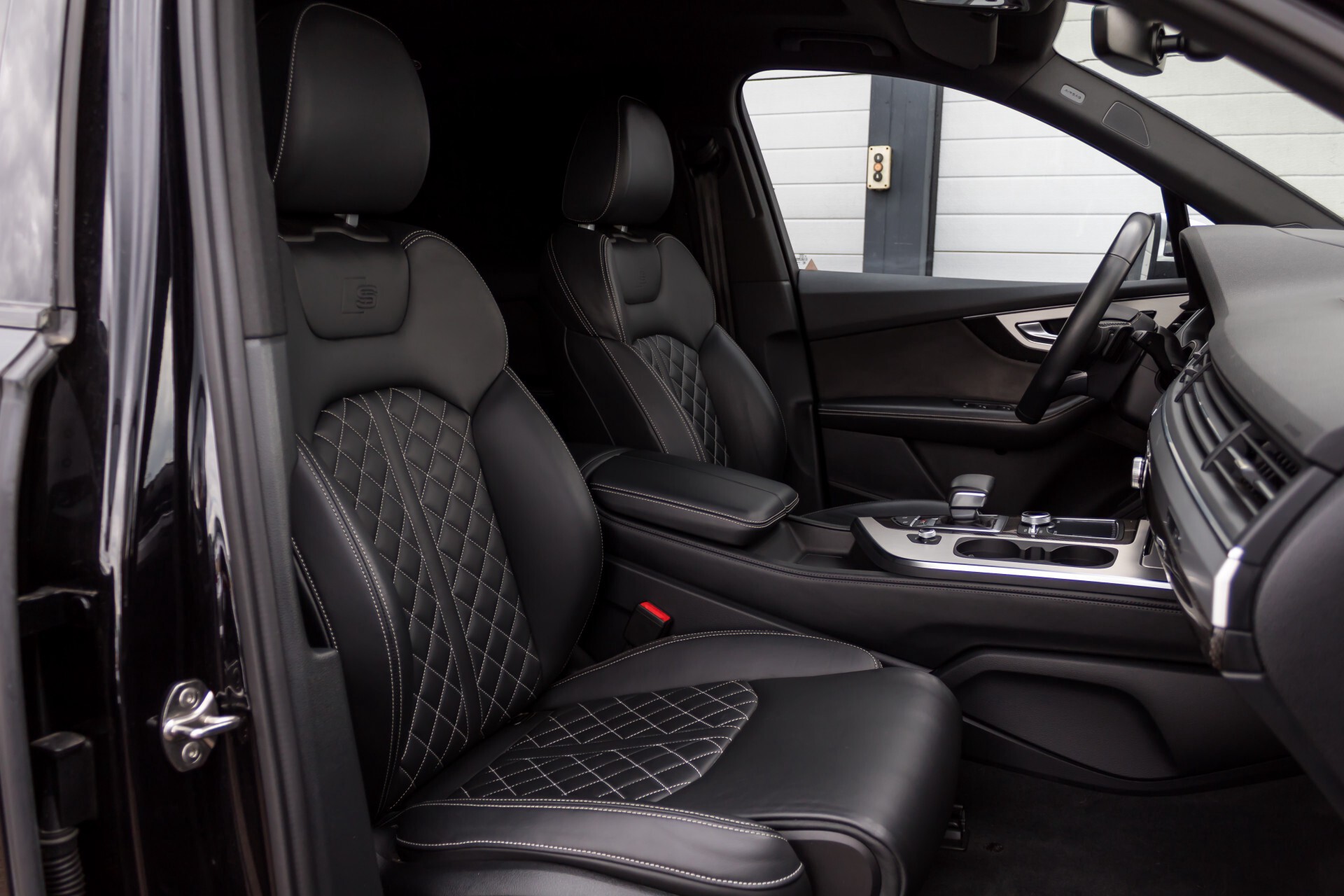 Audi Q7 4.0 TDI SQ7 435pk Quattro Full Options Grijs Kenteken Aut8 Foto 3