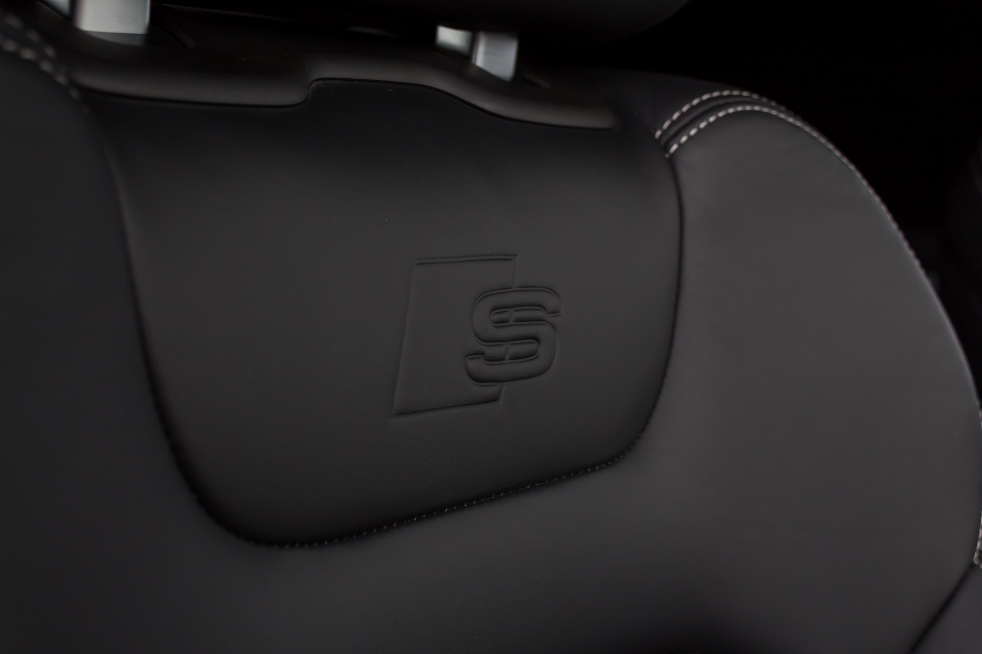 Audi Q7 4.0 TDI SQ7 435pk Quattro Full Options Grijs Kenteken Aut8 Foto 49