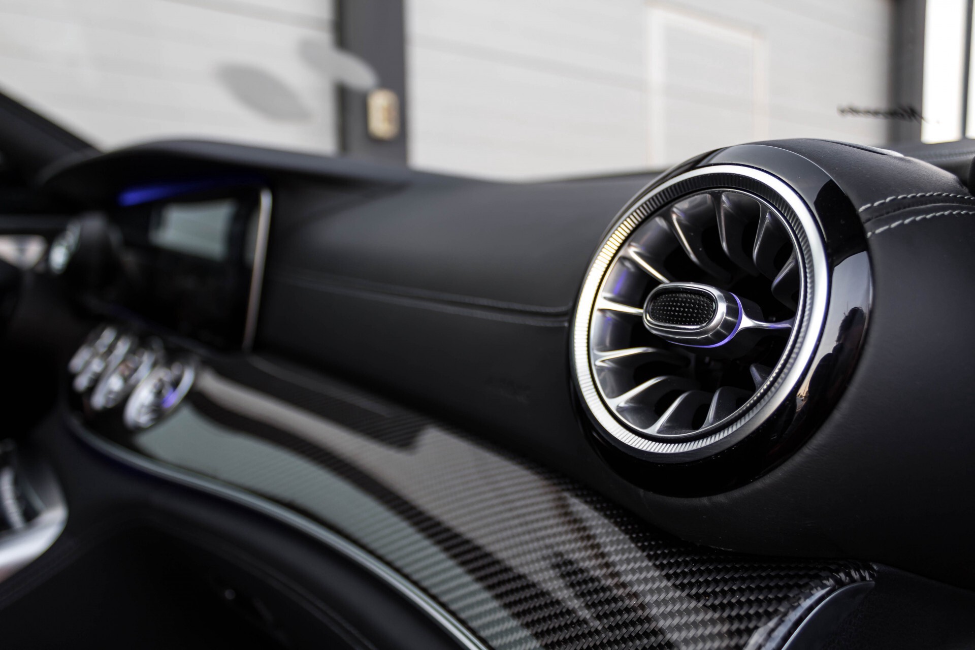 Mercedes-Benz AMG GT 4-Door Coupe 63 S 4+ Ceramic/Designo/Carbon/Burmester 3D/TV/Massage Aut9 Foto 17