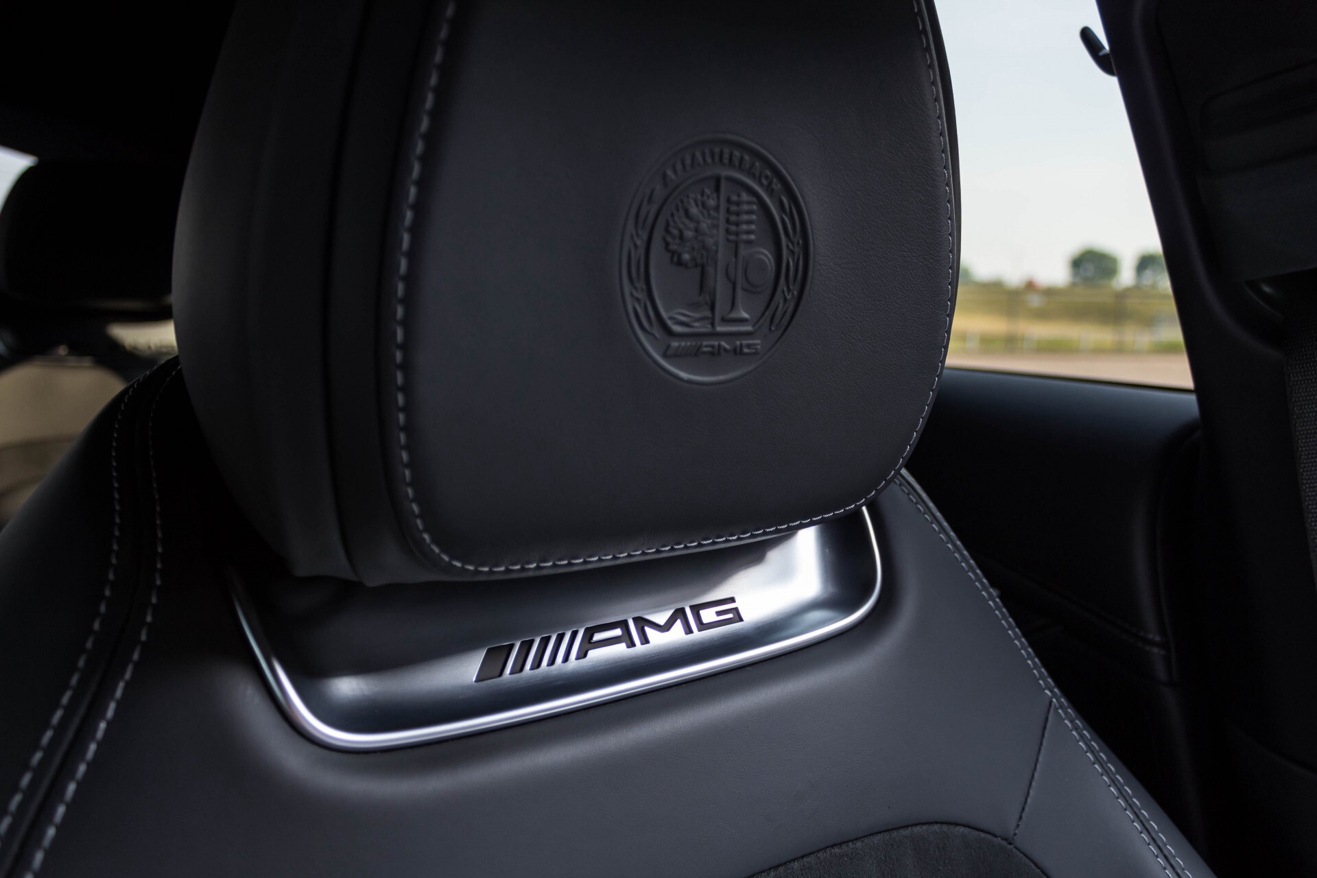 Mercedes-Benz AMG GT 4-Door Coupe 63 S 4+ Ceramic/Designo/Carbon/Burmester 3D/TV/Massage Aut9 Foto 68