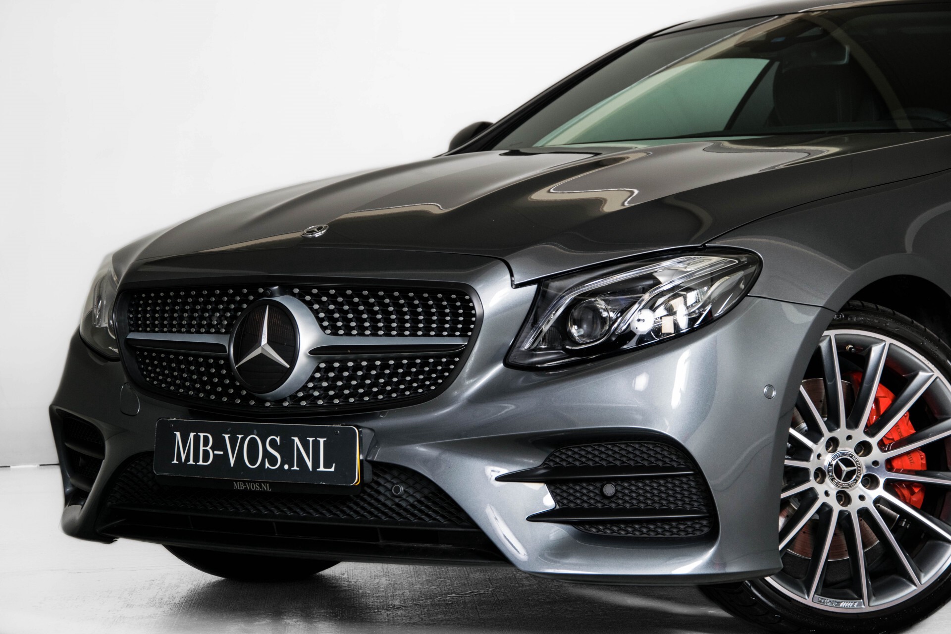 Mercedes-Benz E-Klasse Coupé 300 AMG Luchtvering/Distronic/Keyless/Designo/Burmester/Stoelkoeling Aut7 Foto 57