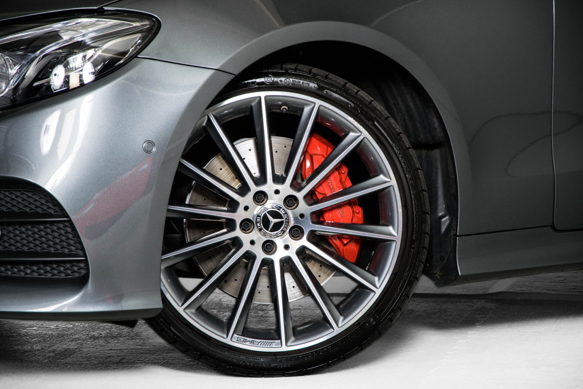 Mercedes-Benz E-Klasse Coupé 300 AMG Luchtvering/Distronic/Keyless/Designo/Burmester/Stoelkoeling Aut7 Foto 59