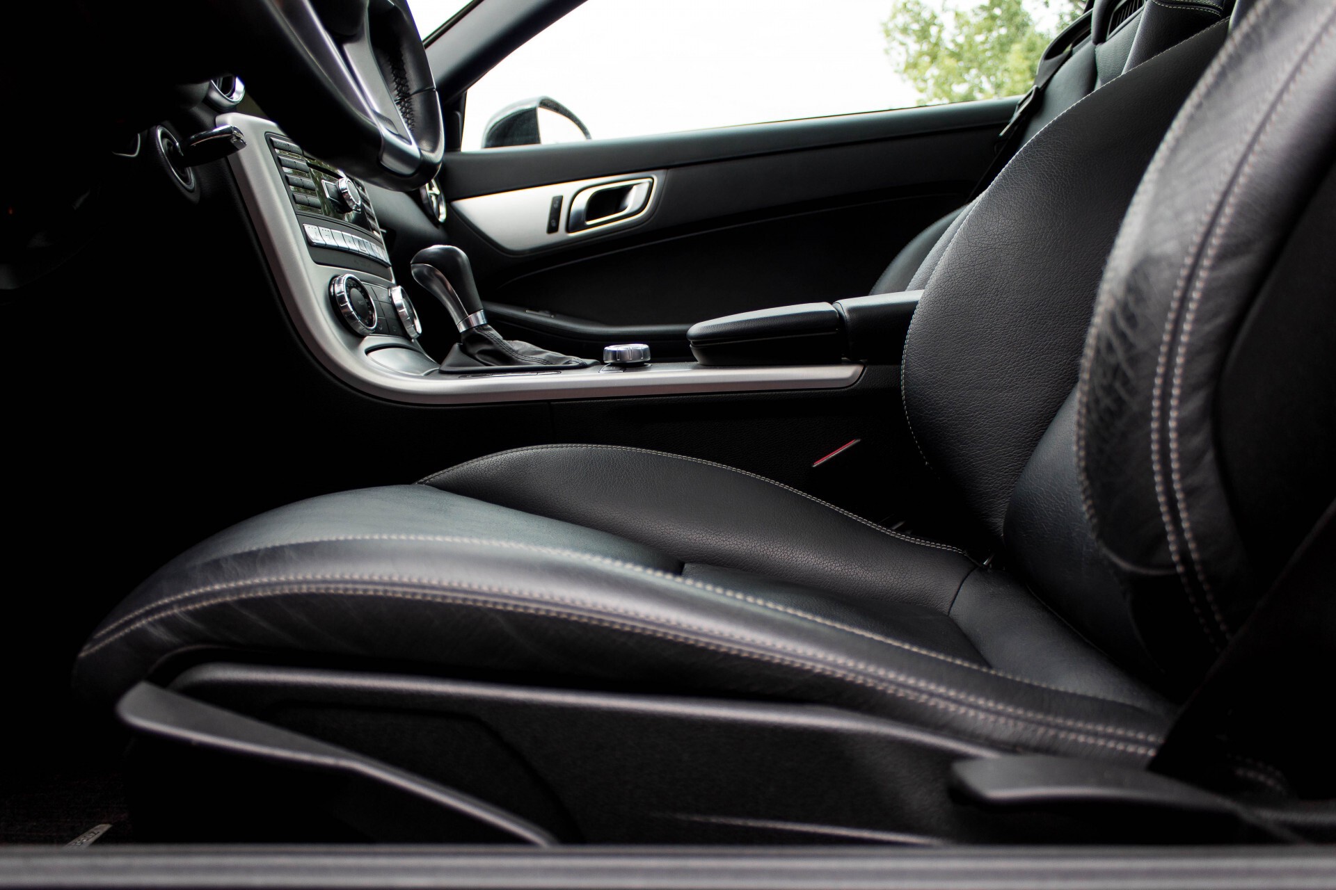 Mercedes-Benz SLK 200 Panorama/Airscarf/Navi/Pts/Leder/17" Aut7 Foto 17