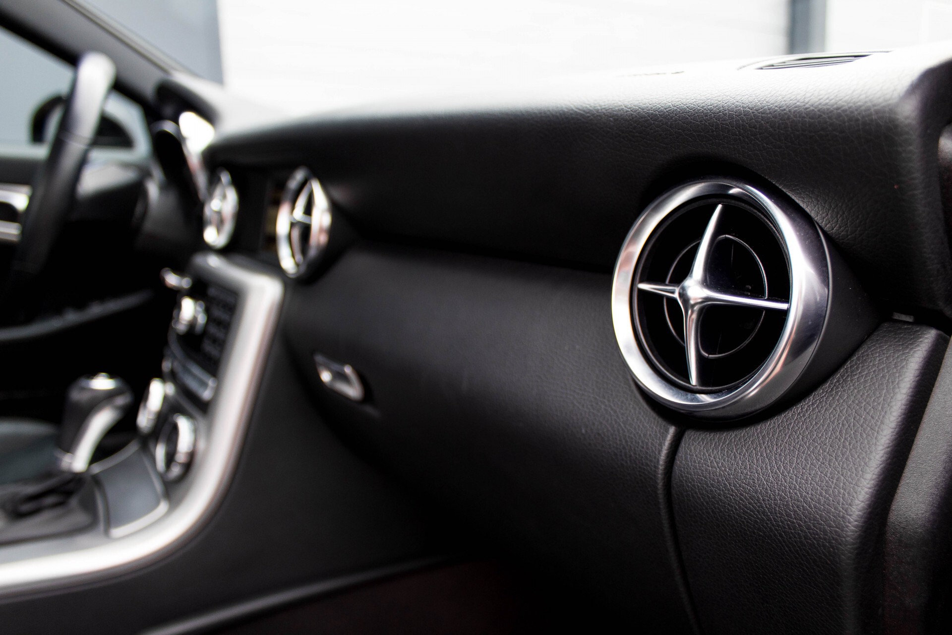 Mercedes-Benz SLK 200 Panorama/Airscarf/Navi/Pts/Leder/17" Aut7 Foto 38