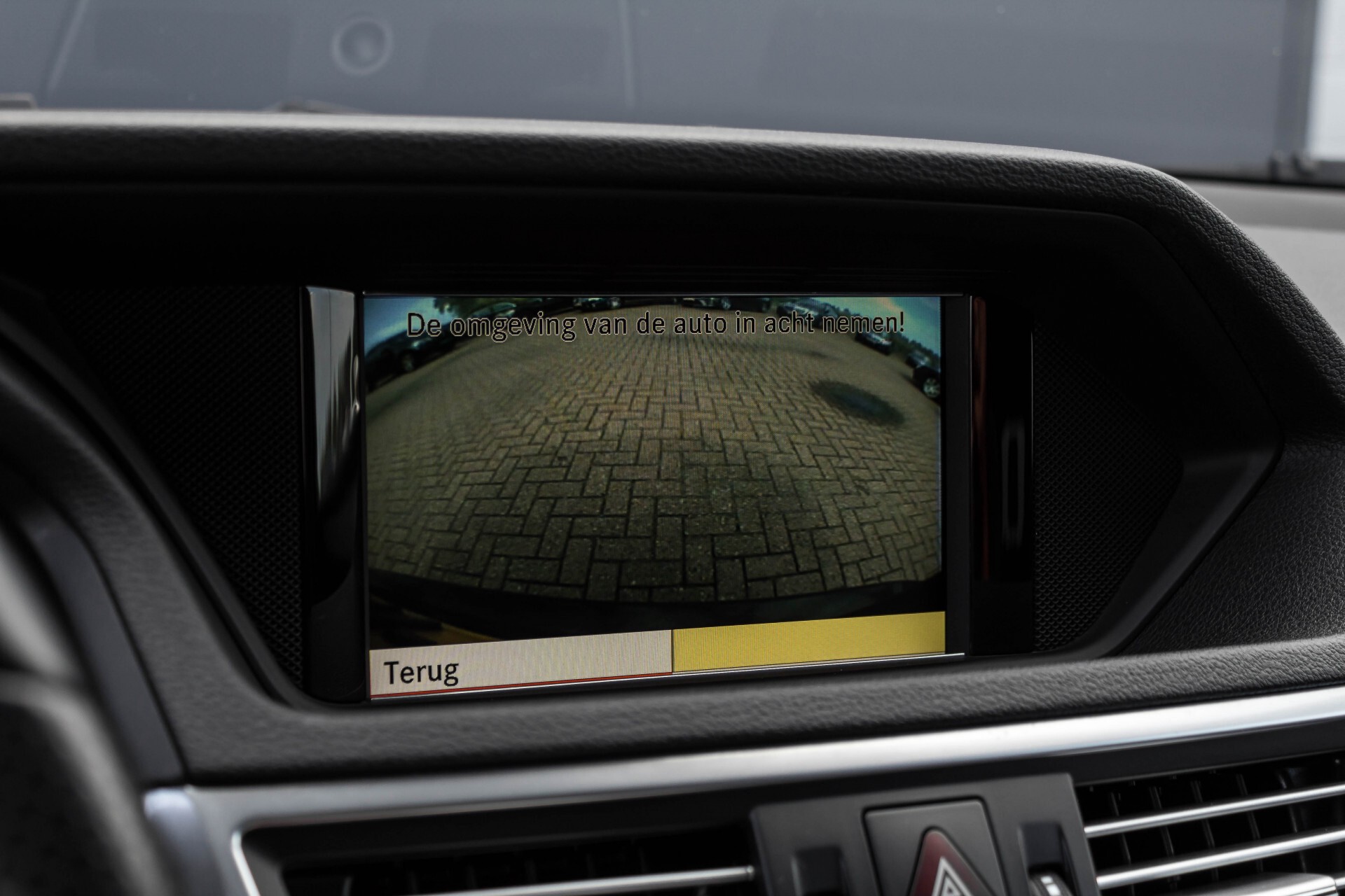 Mercedes-Benz E-Klasse Estate 350 Cdi AMG Luchtvering/Schuifdak/Comand/Harman Kardon/ILS Aut7 Foto 27