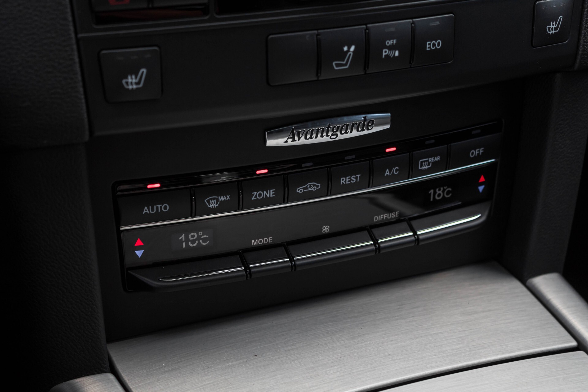 Mercedes-Benz E-Klasse Estate 350 Cdi AMG Luchtvering/Schuifdak/Comand/Harman Kardon/ILS Aut7 Foto 35