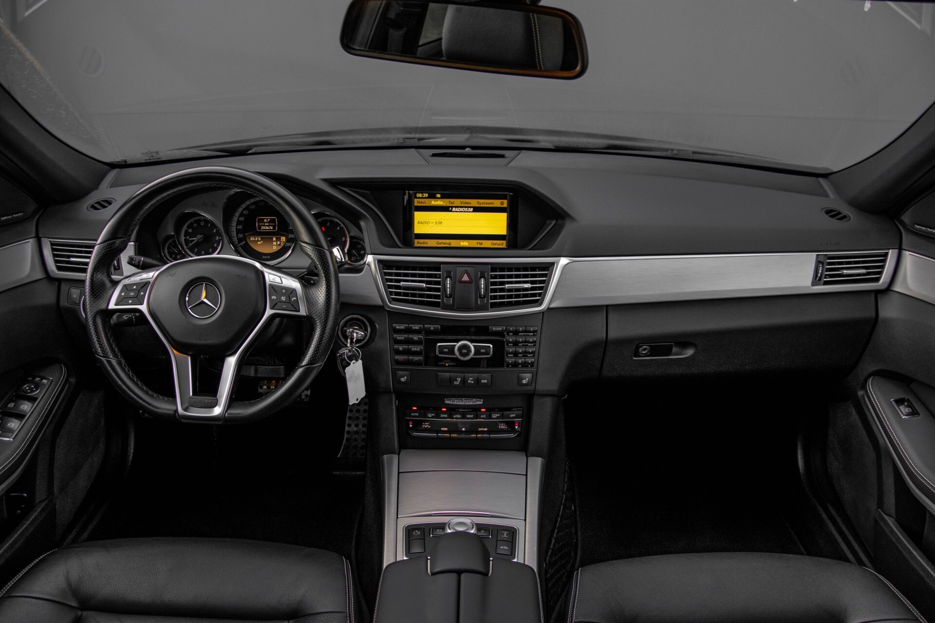 Mercedes-Benz E-Klasse Estate 350 Cdi AMG Luchtvering/Schuifdak/Comand/Harman Kardon/ILS Aut7 Foto 7