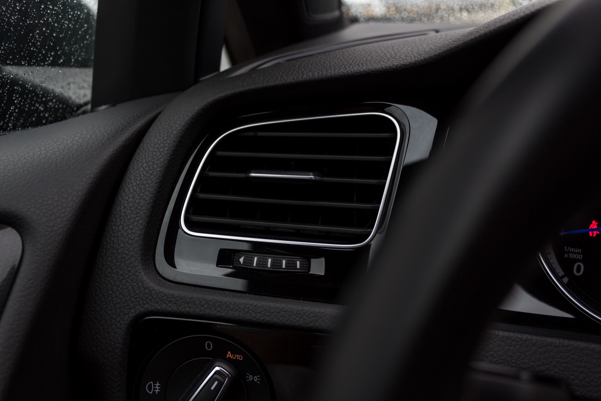 Volkswagen Golf 2.0 TSI R 4Motion 300 pk Executive Plus/Keyless/DAB/19" Foto 32