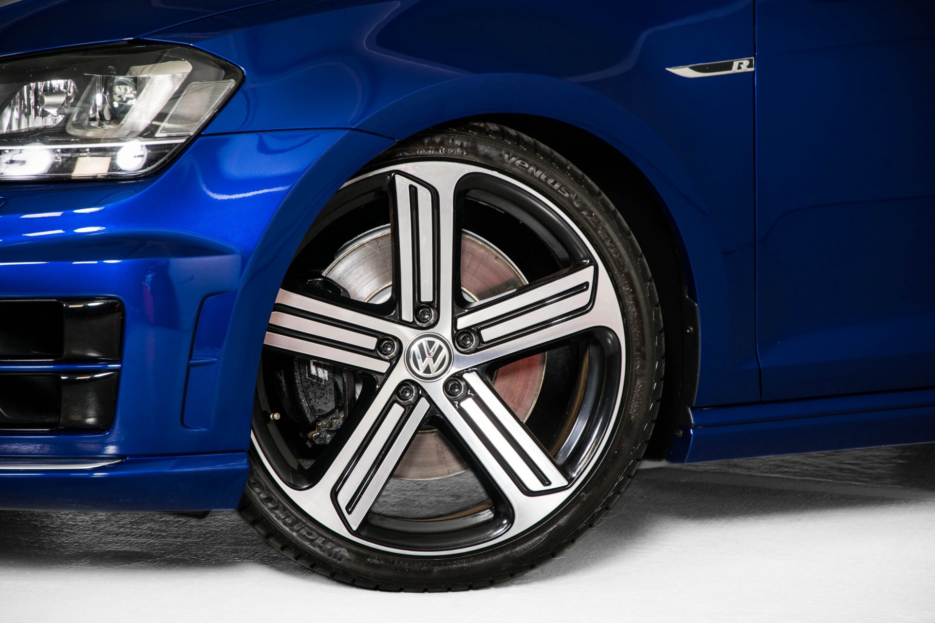 Volkswagen Golf 2.0 TSI R 4Motion 300 pk Executive Plus/Keyless/DAB/19" Foto 38