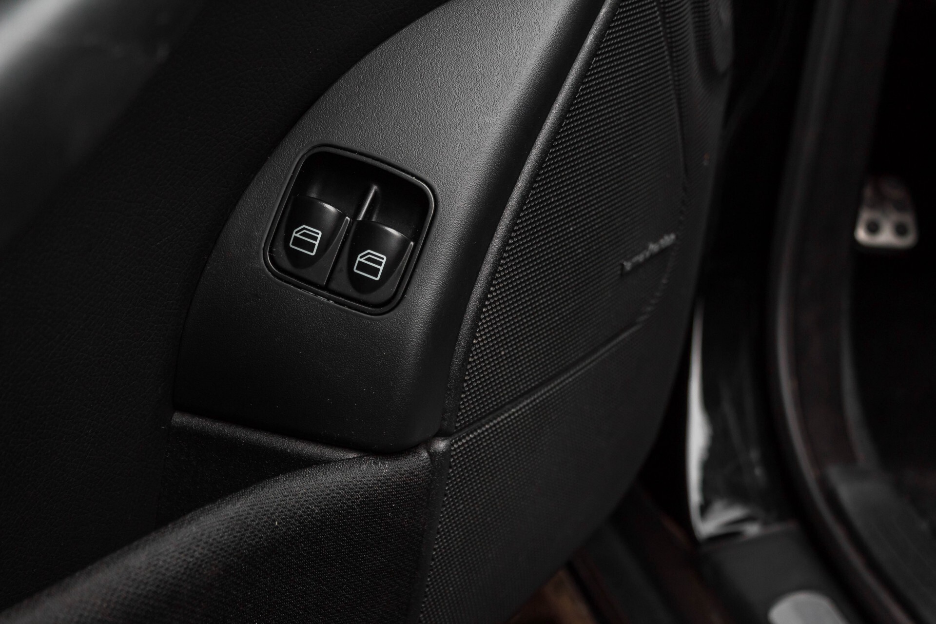 Mercedes-Benz C-Klasse Sportcoupe 180 Kompressor Evolution Harman Kardon 56dkm Foto 17