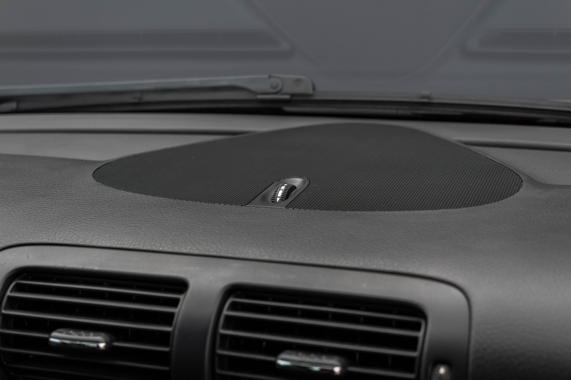 Mercedes-Benz C-Klasse Sportcoupe 180 Kompressor Evolution Harman Kardon 56dkm Foto 36