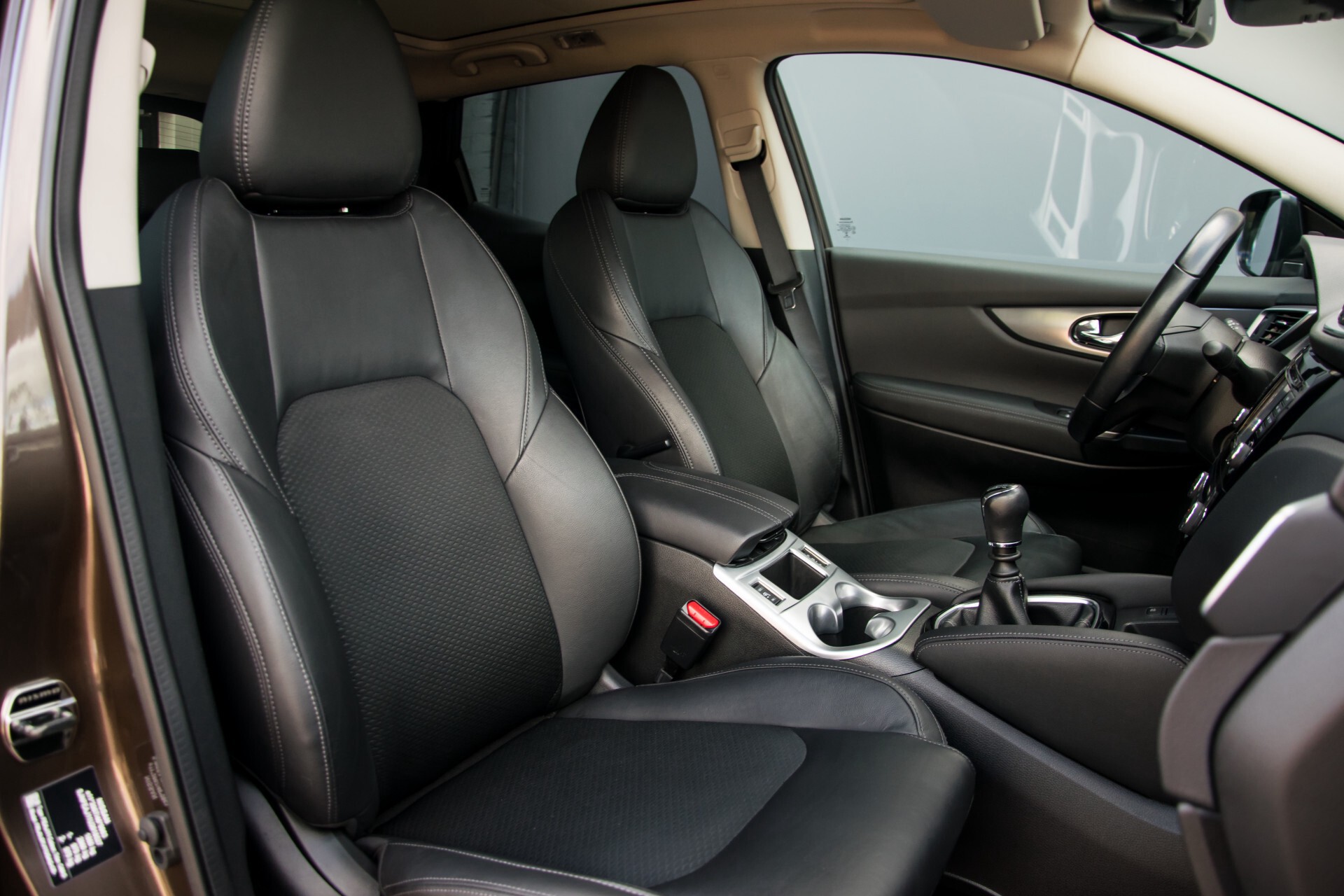 Nissan QASHQAI 1.2 Tekna + Panorama/Bose/Keyless/360 camera/19"/1ste eigenaresse/NL Auto Foto 3