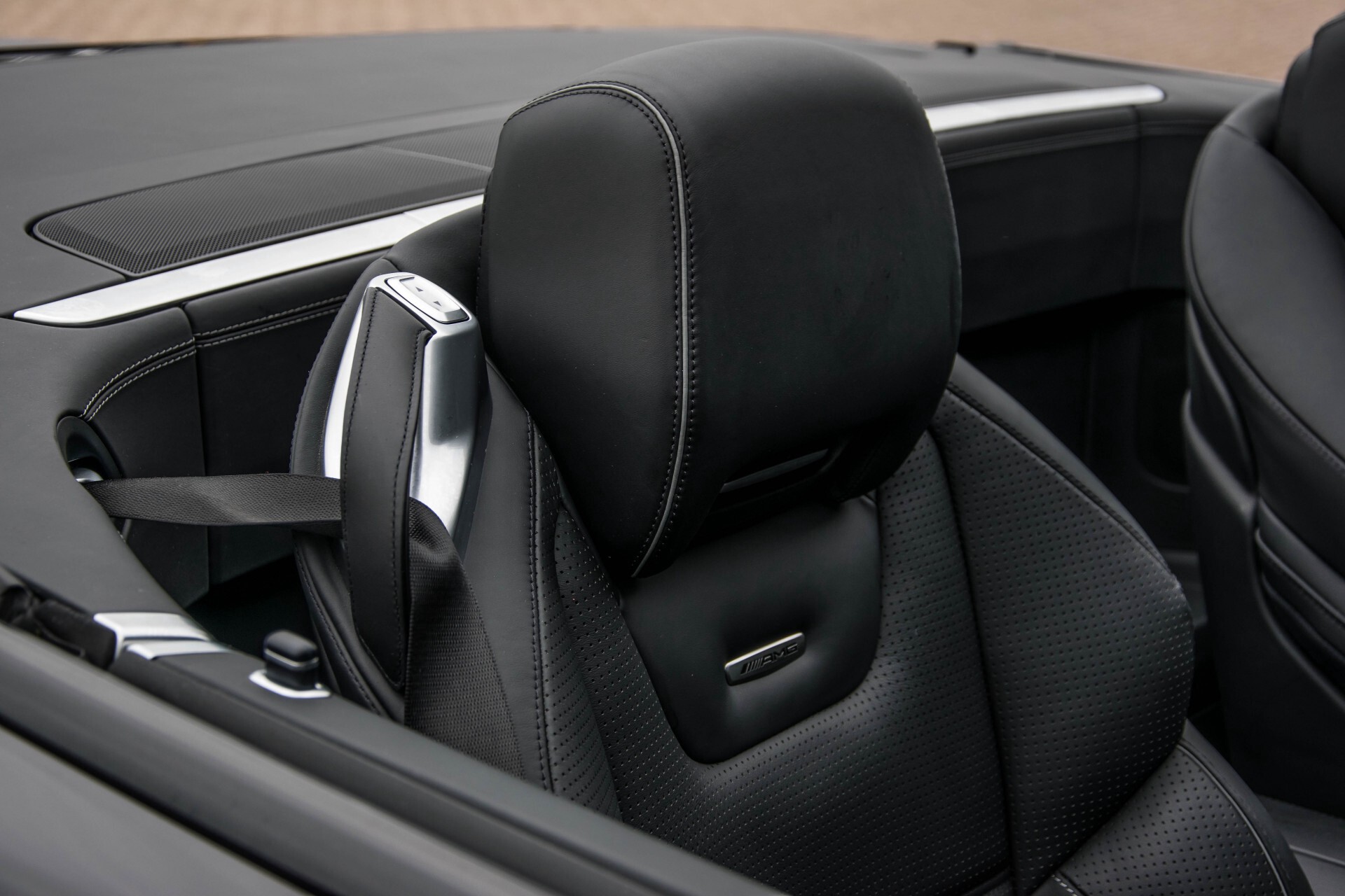 Mercedes-Benz SL-Klasse 63 AMG Keramisch/Bang & Olufsen/Designo/Carbon/Drivers Package Aut7 Foto 23