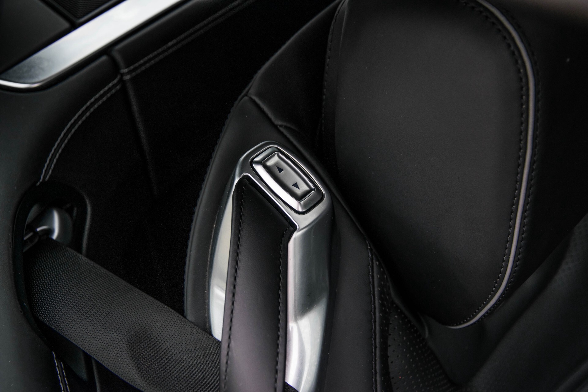 Mercedes-Benz SL-Klasse 63 AMG Keramisch/Bang & Olufsen/Designo/Carbon/Drivers Package Aut7 Foto 53