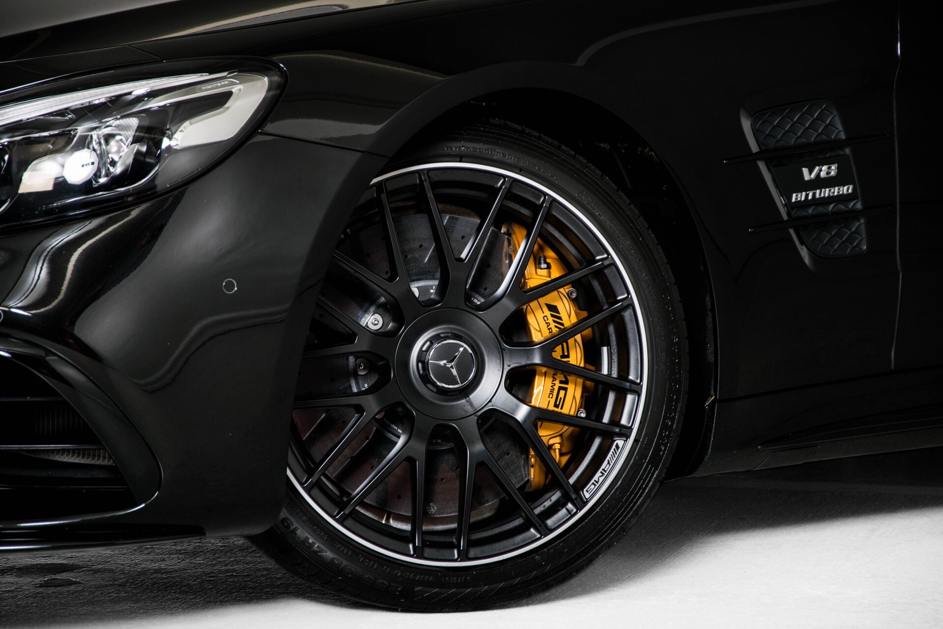 Mercedes-Benz SL-Klasse 63 AMG Keramisch/Bang & Olufsen/Designo/Carbon/Drivers Package Aut7 Foto 60