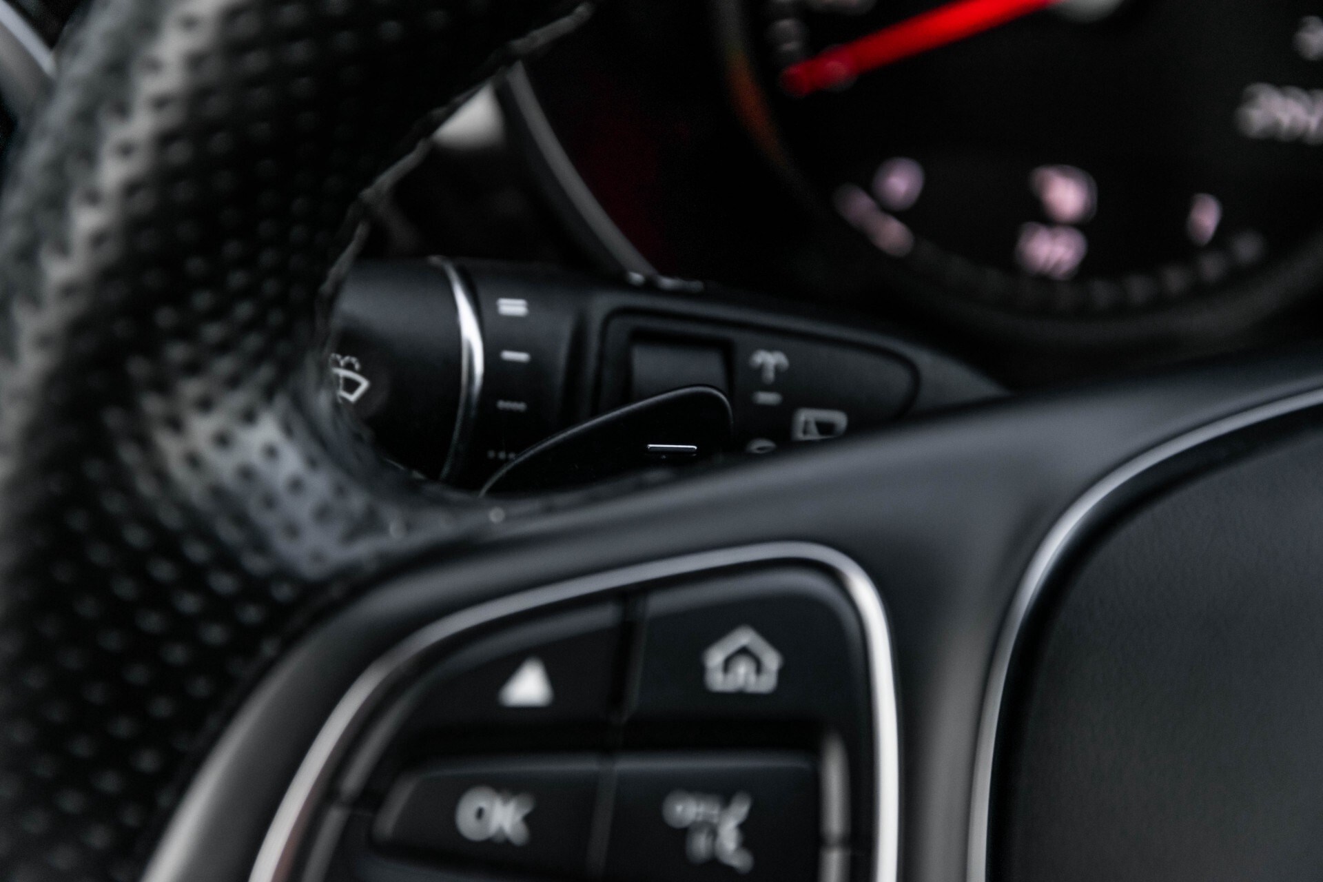 Mercedes-Benz V-Klasse 220d Extra Lang 8-Persoons Avantgarde Edition Burmester/360camera/spoorpakket/ILS Aut7 Foto 12