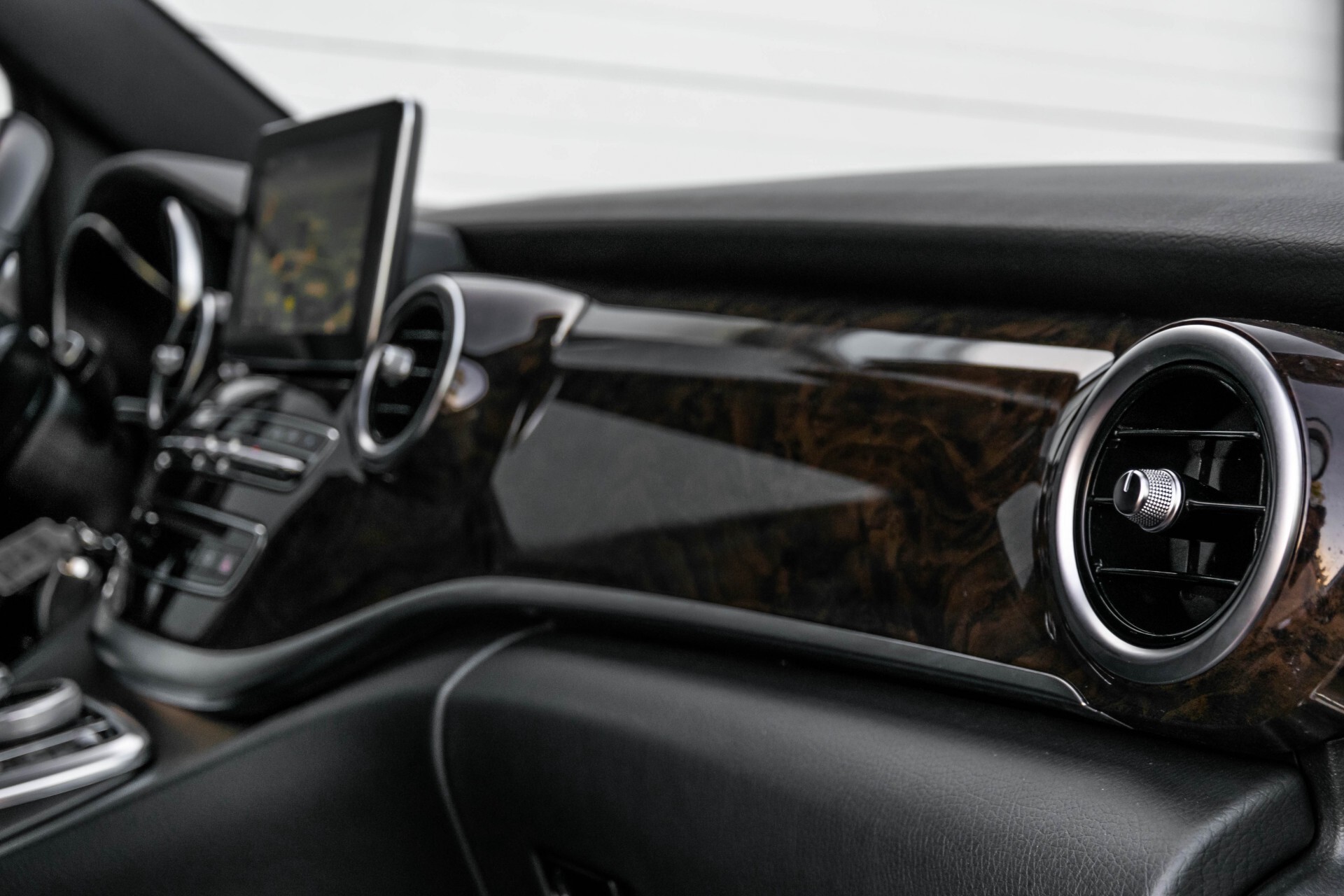 Mercedes-Benz V-Klasse 220d Extra Lang 8-Persoons Avantgarde Edition Burmester/360camera/spoorpakket/ILS Aut7 Foto 18