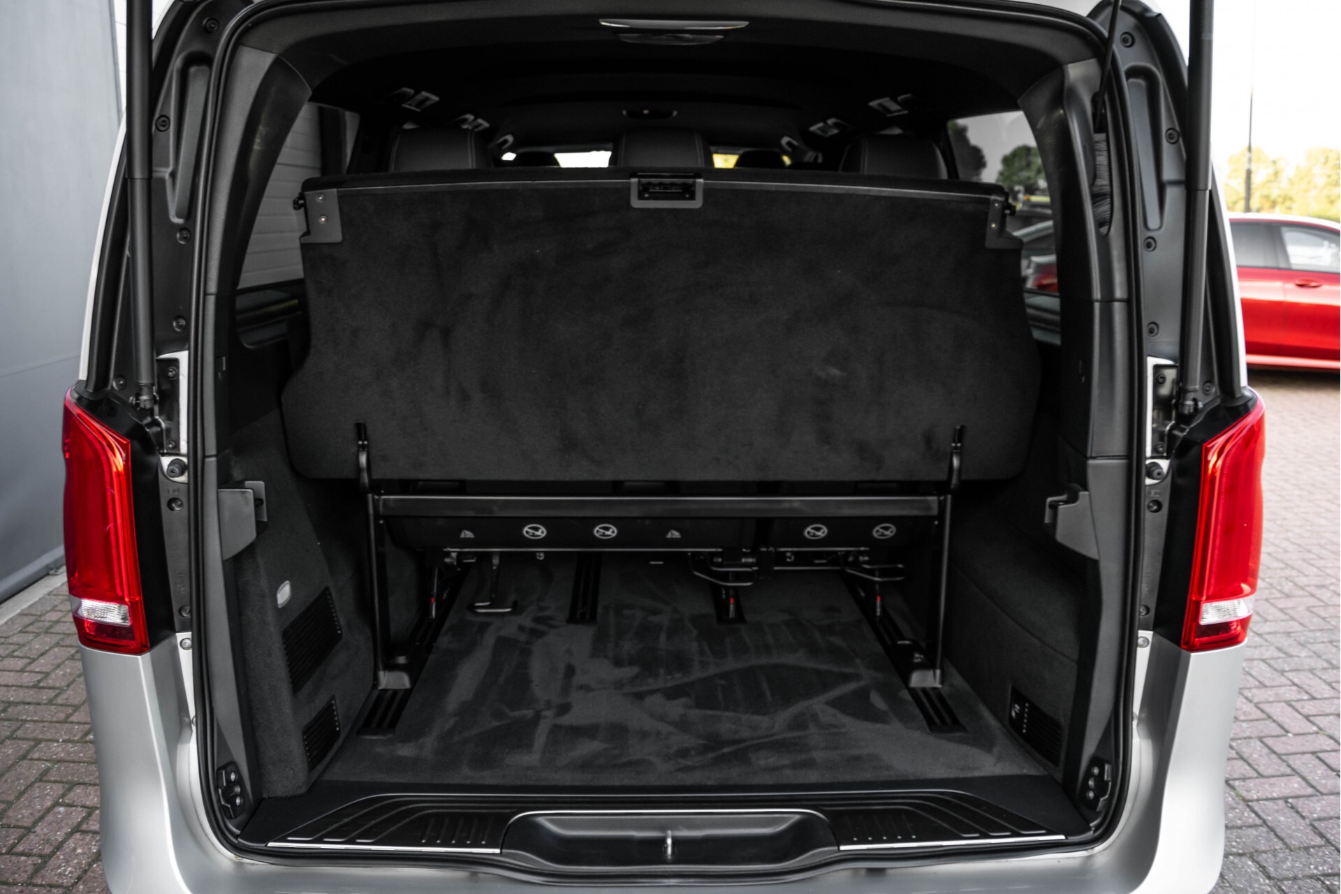 Mercedes-Benz V-Klasse 220d Extra Lang 8-Persoons Avantgarde Edition Burmester/360camera/spoorpakket/ILS Aut7 Foto 49