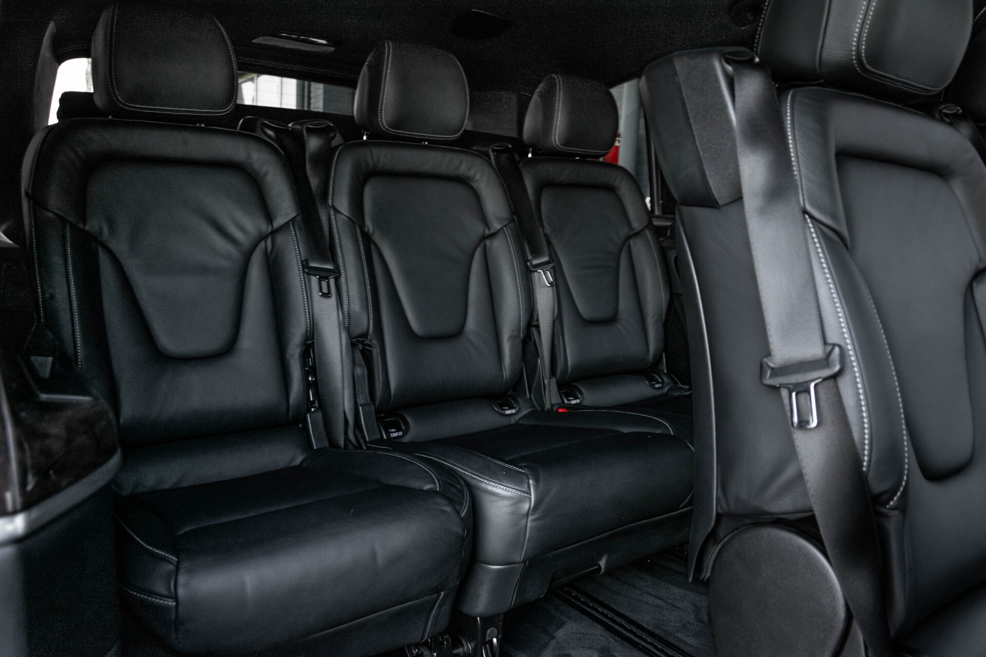 Mercedes-Benz V-Klasse 220d Extra Lang 8-Persoons Avantgarde Edition Burmester/360camera/spoorpakket/ILS Aut7 Foto 5