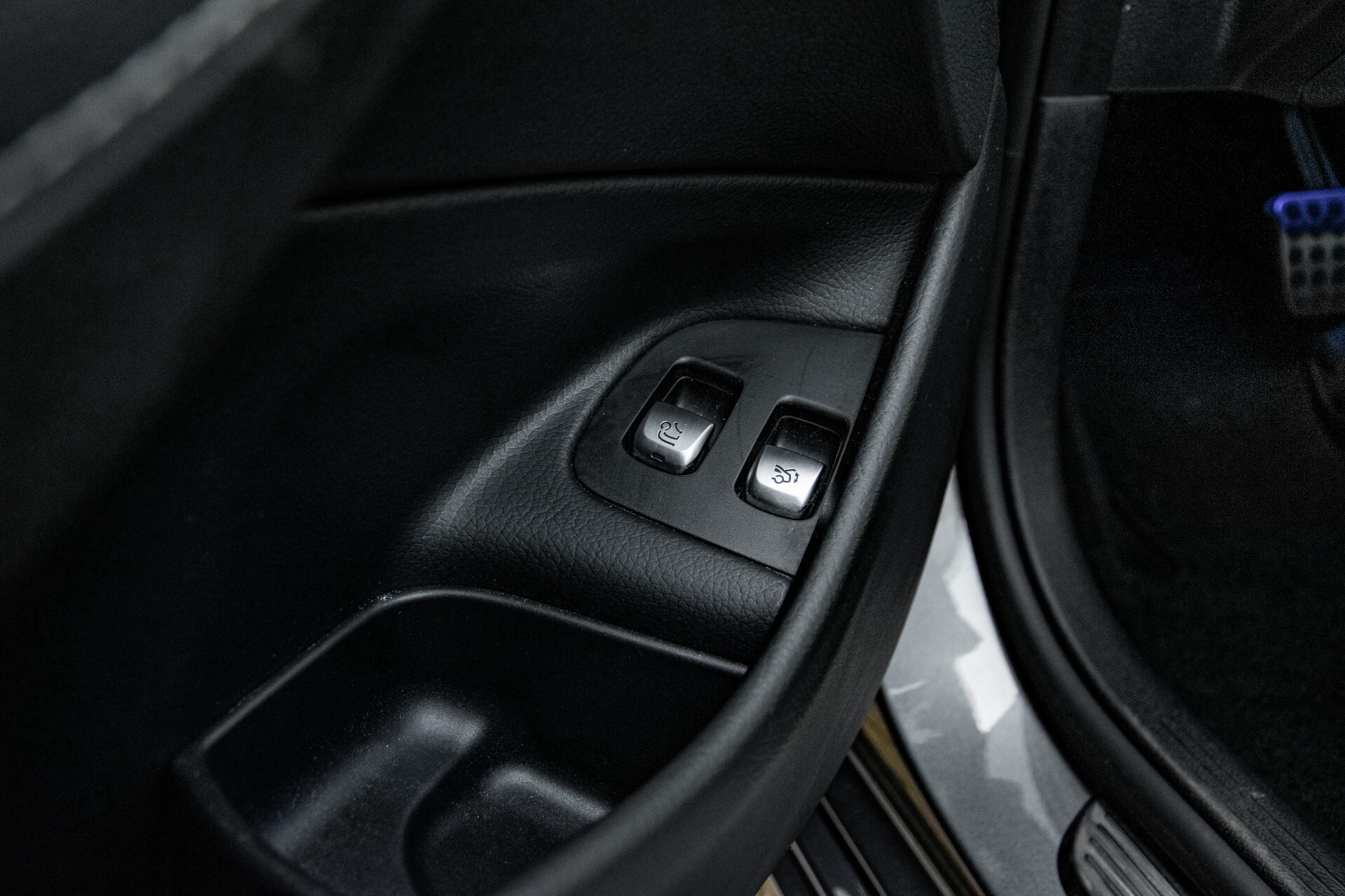 Mercedes-Benz E-Klasse Estate 450 4-M AMG Night Panorama/Rij-assist/Burmester/Mem/360/Widescreen Aut9 Foto 40