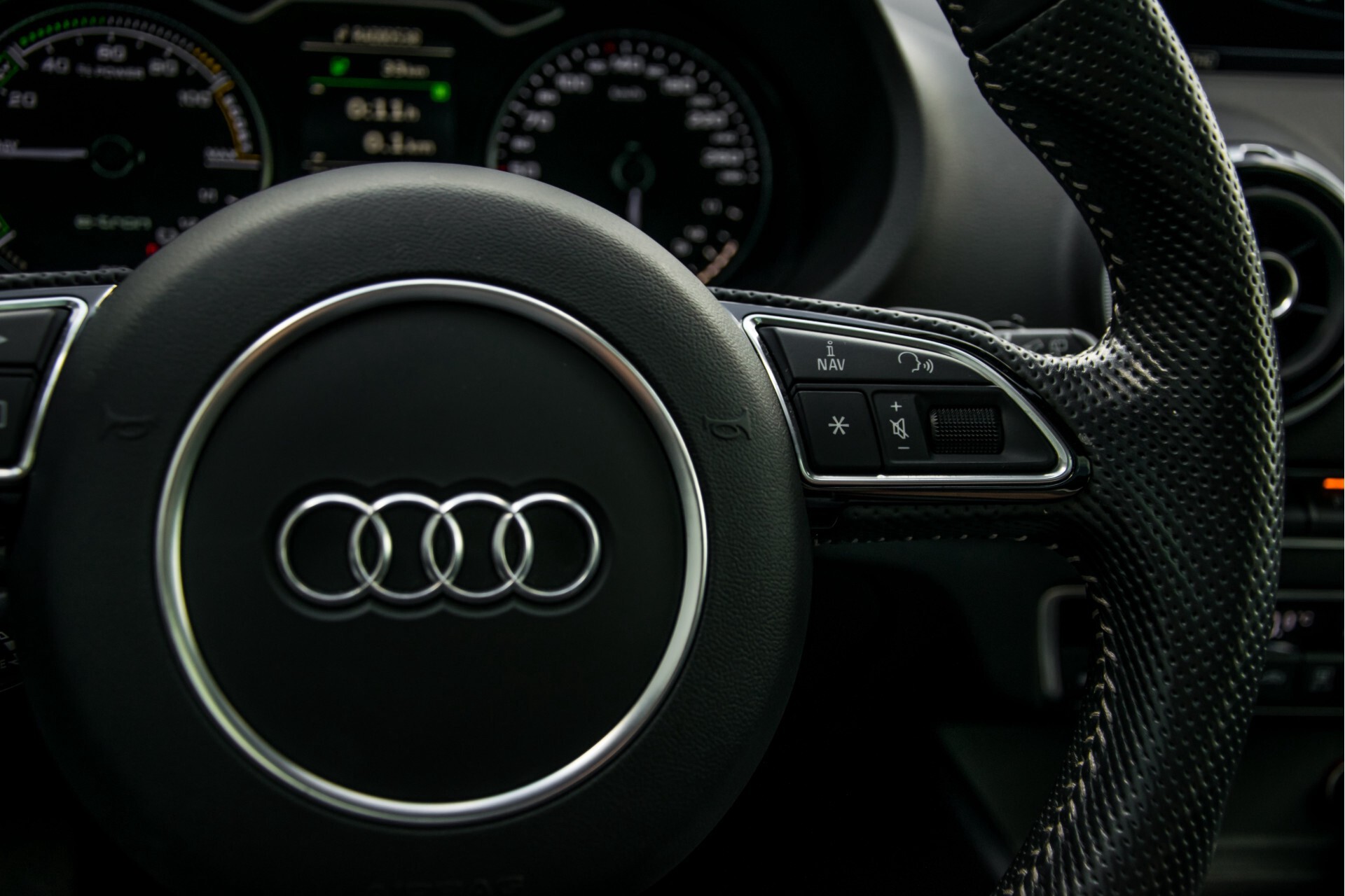 Audi A3 Sportback 1.4 E-tron S-Line Bang&Olufsen/Keyless/Panorama/Nappa/RS velgen Aut6 Foto 14