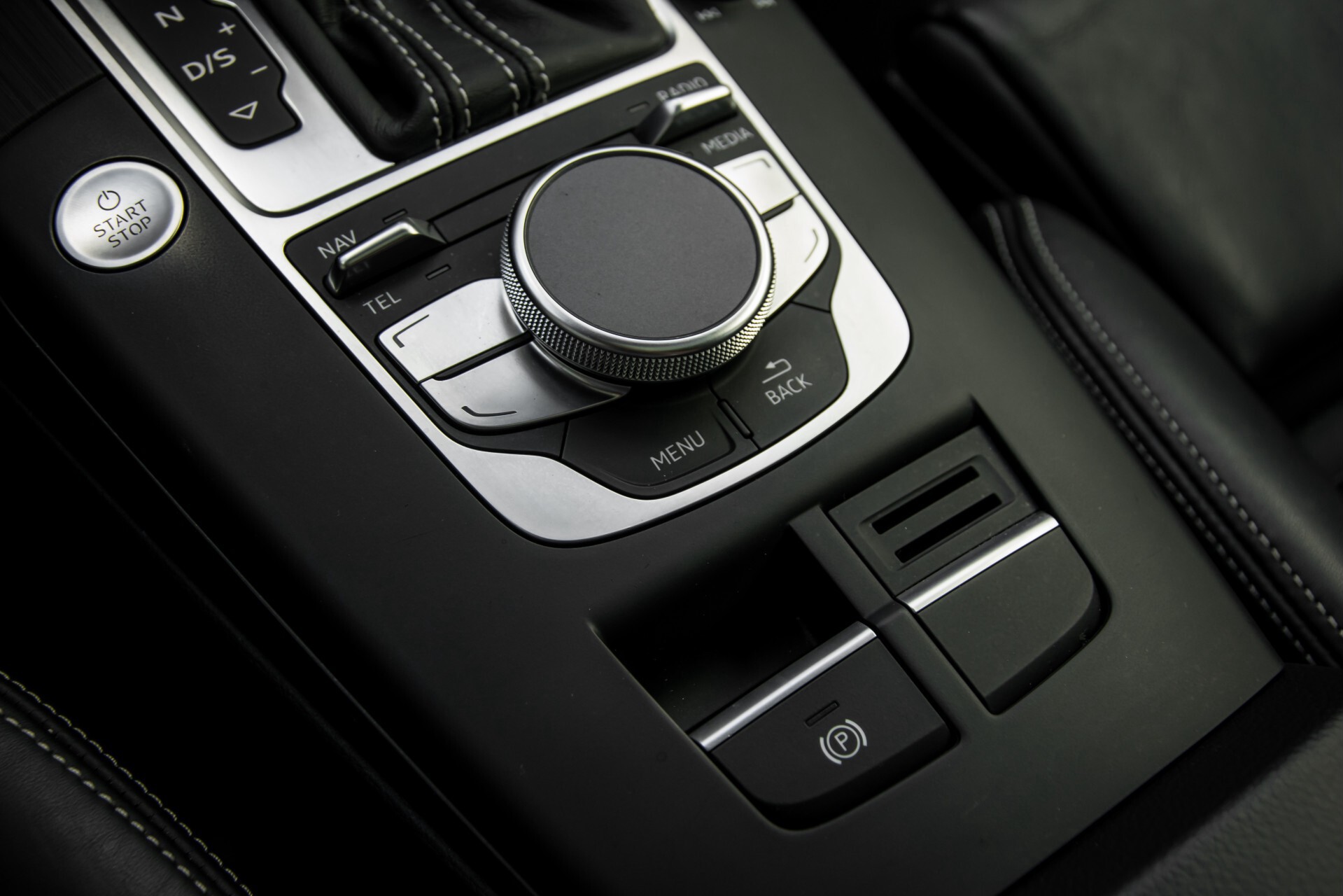 Audi A3 Sportback 1.4 E-tron S-Line Bang&Olufsen/Keyless/Panorama/Nappa/RS velgen Aut6 Foto 28