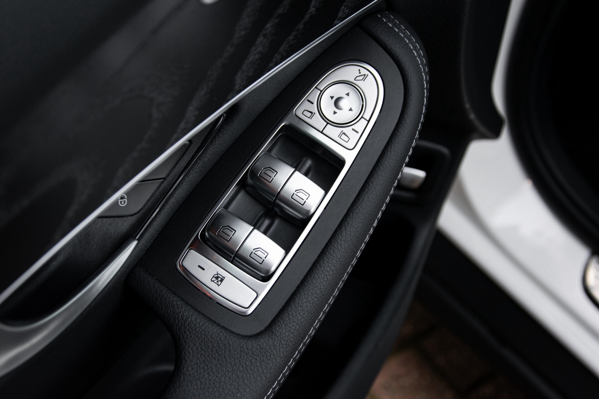 Mercedes-Benz GLC 200 4-M AMG Panorama/Distronic Pro/Mbux/Burmester/Trekhaak/Camera Aut9 Foto 18