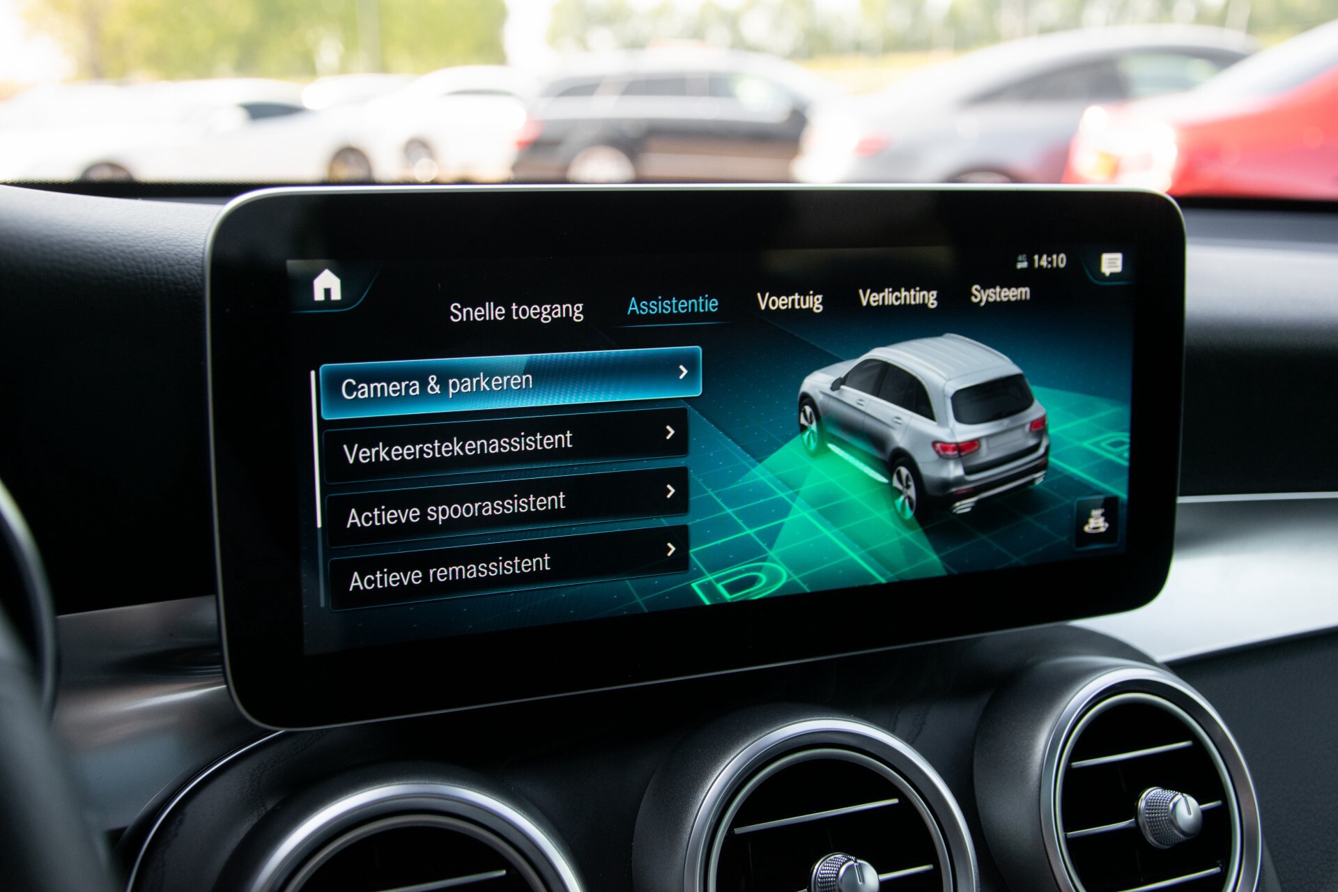 Mercedes-Benz GLC 200 4-M AMG Panorama/Distronic Pro/Mbux/Burmester/Trekhaak/Camera Aut9 Foto 32