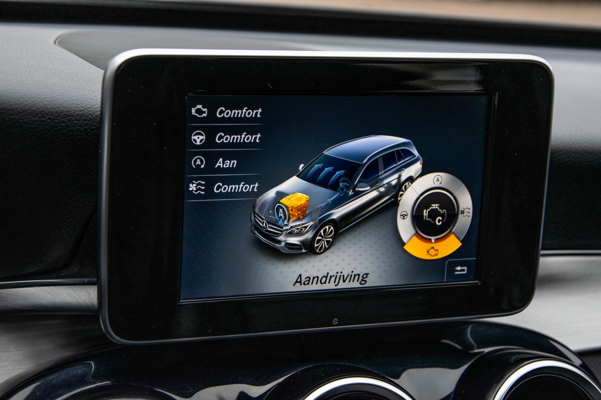 Mercedes-Benz C-Klasse Estate 200 Bluetec Avantgarde Leder/Panorama/Navi/Wegkl-trekhaak Aut7 Foto 32