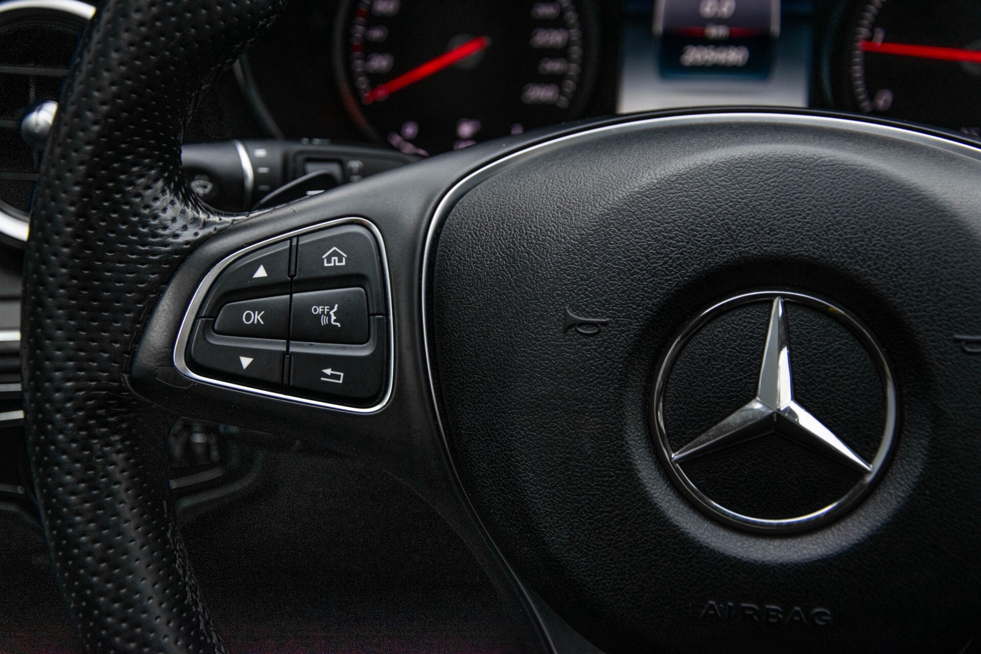 Mercedes-Benz C-Klasse Estate 200 Bluetec Avantgarde Leder/Panorama/Navi/Wegkl-trekhaak Aut7 Foto 9