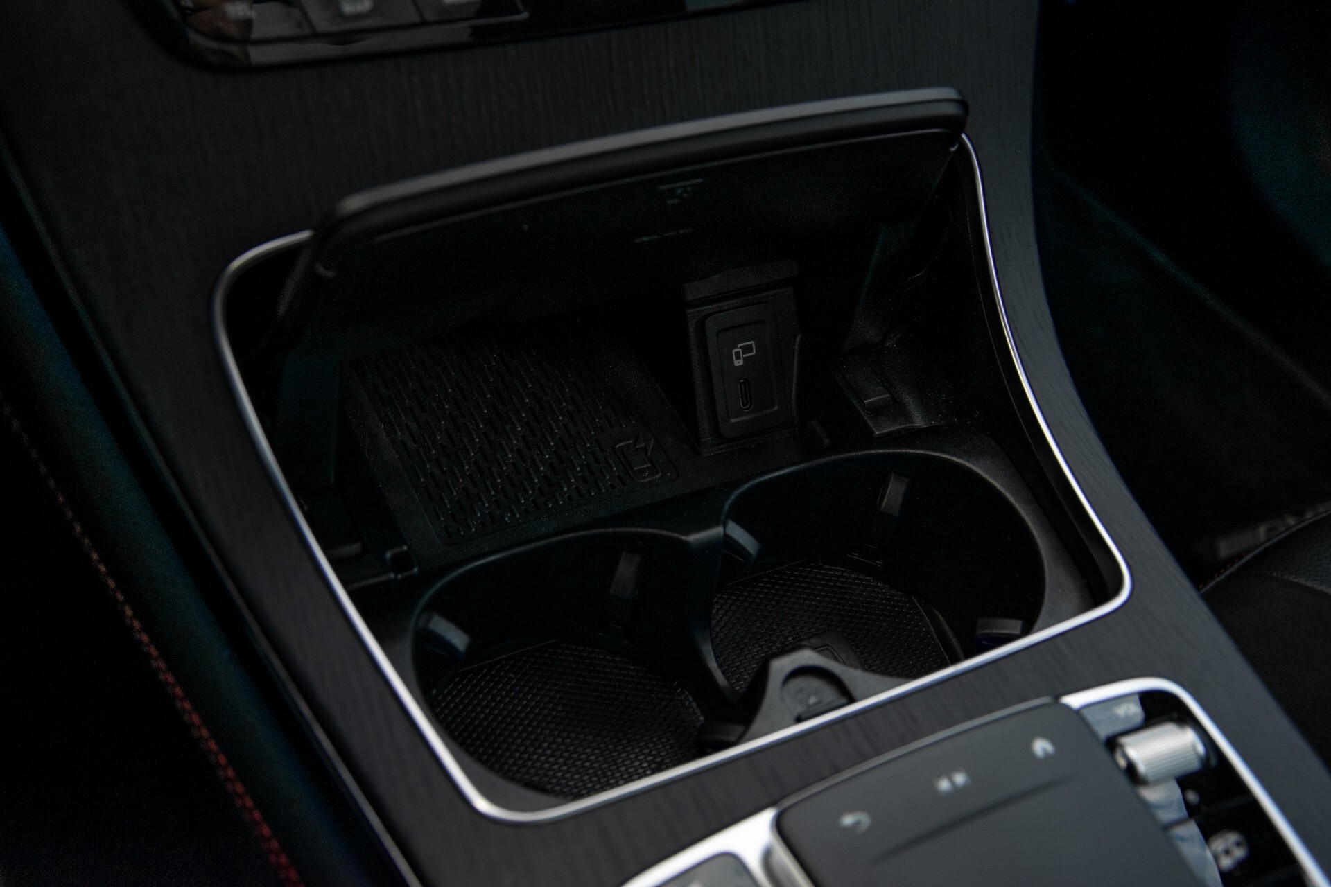 Mercedes-Benz GLC 43 AMG 4-M Night Pano/Sportuitlaat/Keyless/Distronic/Widescreen/MBUX/Trekhaak Aut9 Foto 43