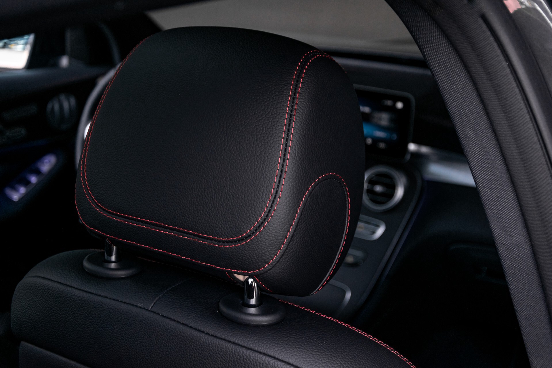 Mercedes-Benz GLC 43 AMG 4-M Night Pano/Sportuitlaat/Keyless/Distronic/Widescreen/MBUX/Trekhaak Aut9 Foto 59