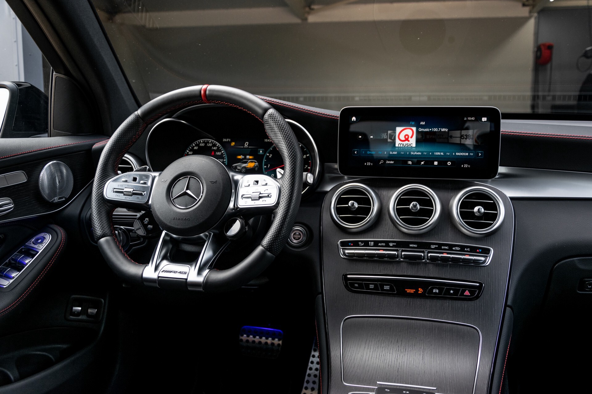 Mercedes-Benz GLC 43 AMG 4-M Night Pano/Sportuitlaat/Keyless/Distronic/Widescreen/MBUX/Trekhaak Aut9 Foto 7
