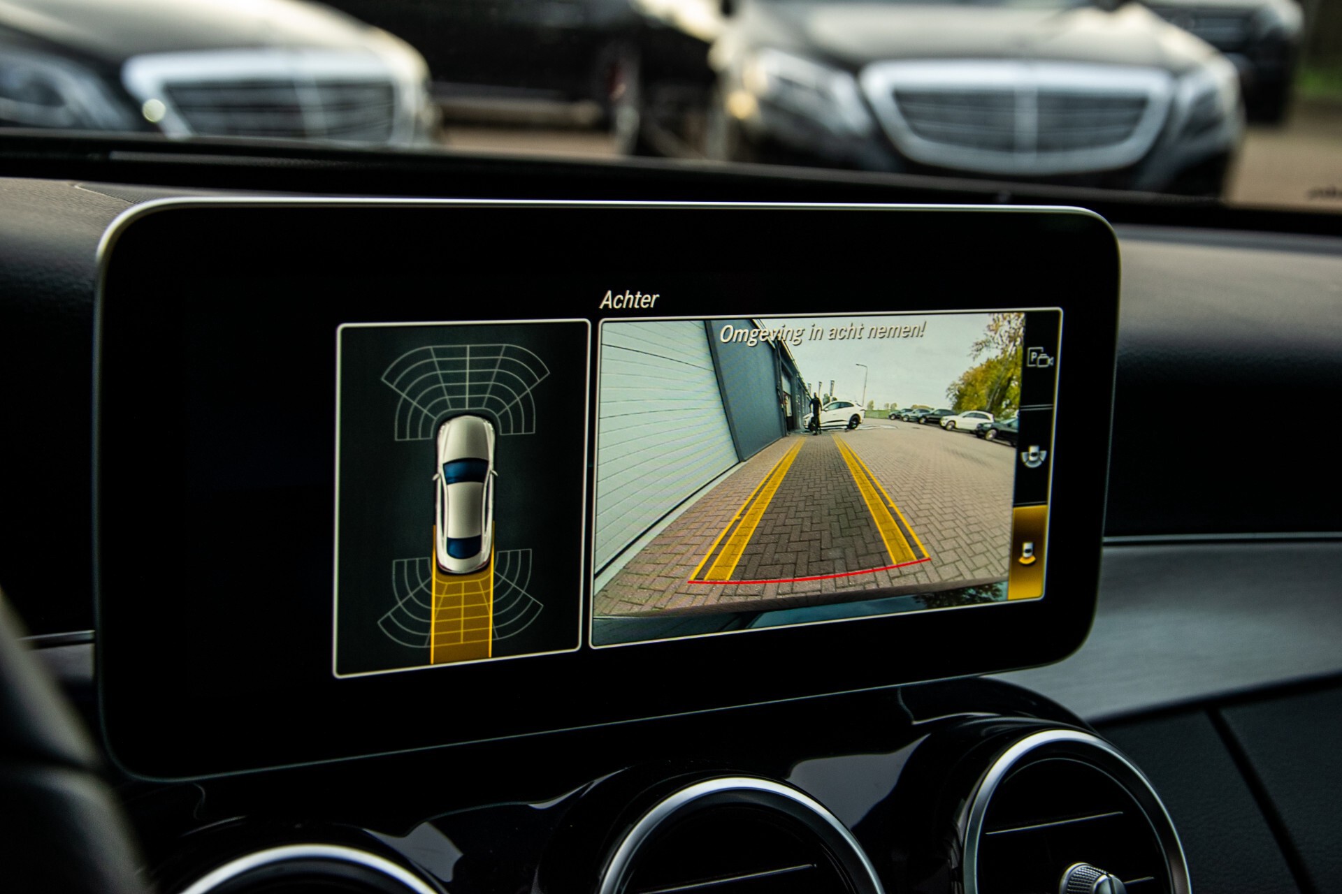 Mercedes-Benz C-Klasse Coupé 300 AMG Night Panorama Burmester/Assistentiepakket/Memory/MBUX/Camera Aut9 Foto 27