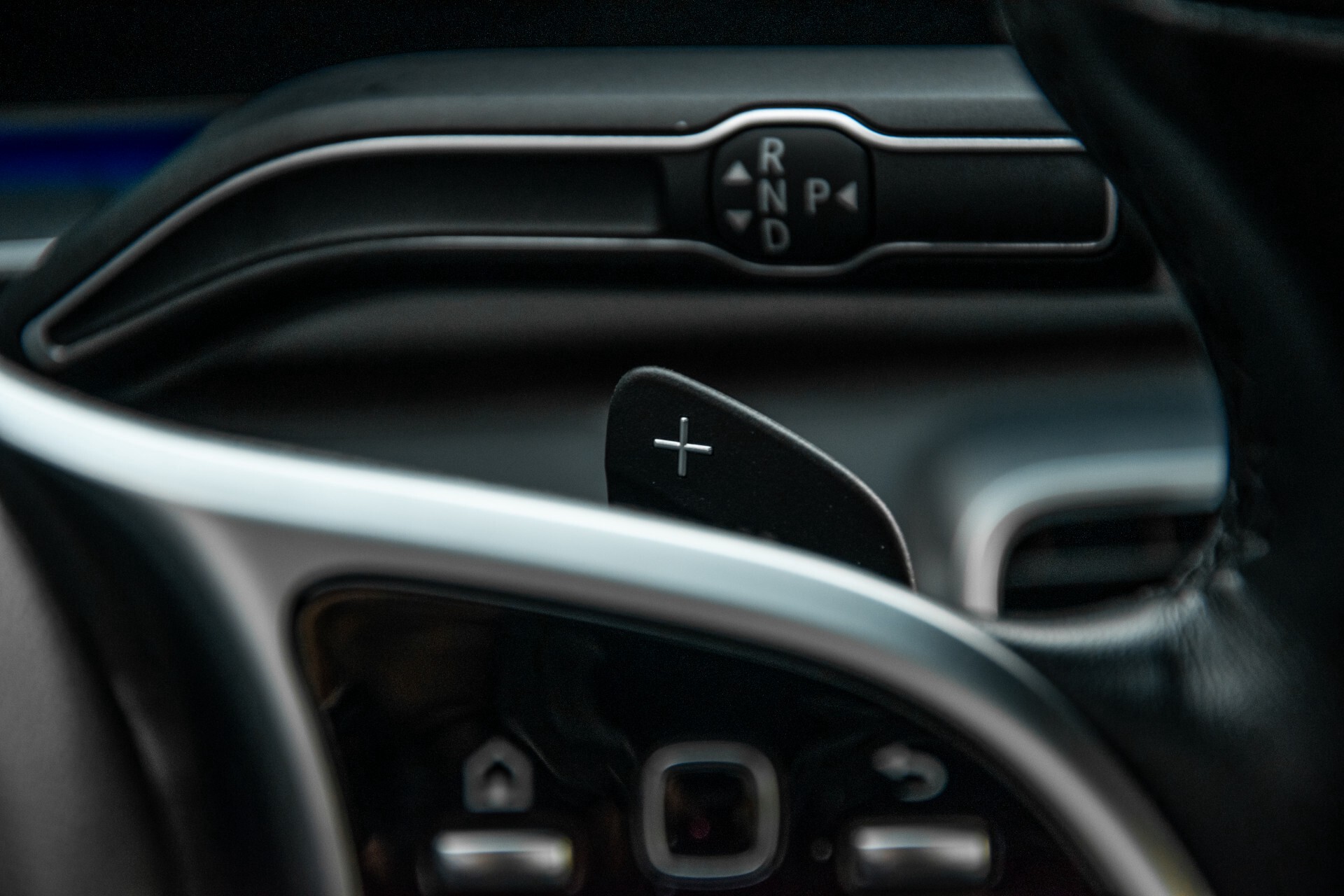 Mercedes-Benz GLE 350 d 4M AMG Pano/Luchtvering/Keyless/Distronic/Standkachel/Massage/Burmester/HUD Aut9 Foto 13