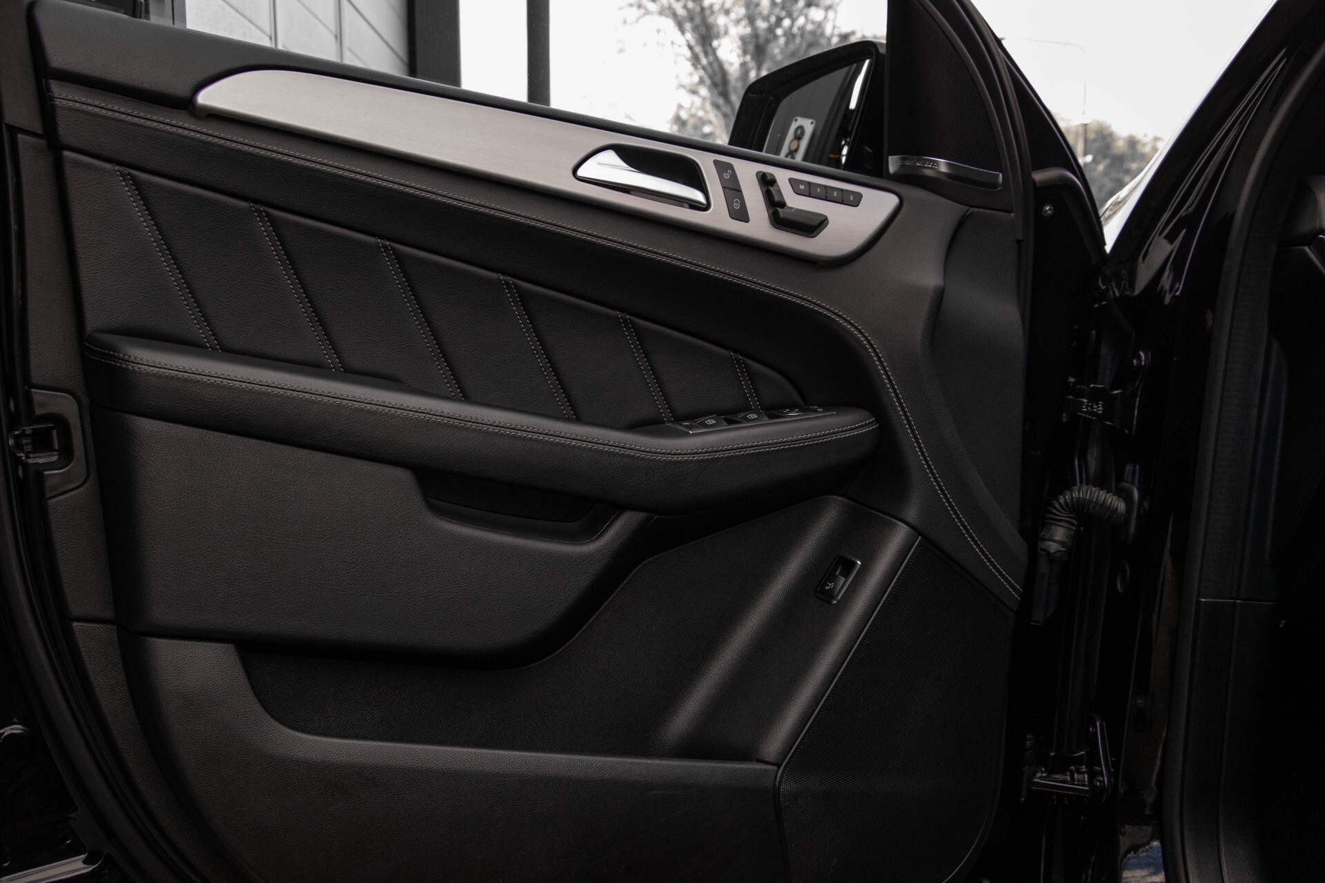 Mercedes-Benz M-Klasse 63 AMG Performance 4-M Panorama/Standkachel/Camera/Active Curve System/Harman-Kardon Aut7 Foto 18