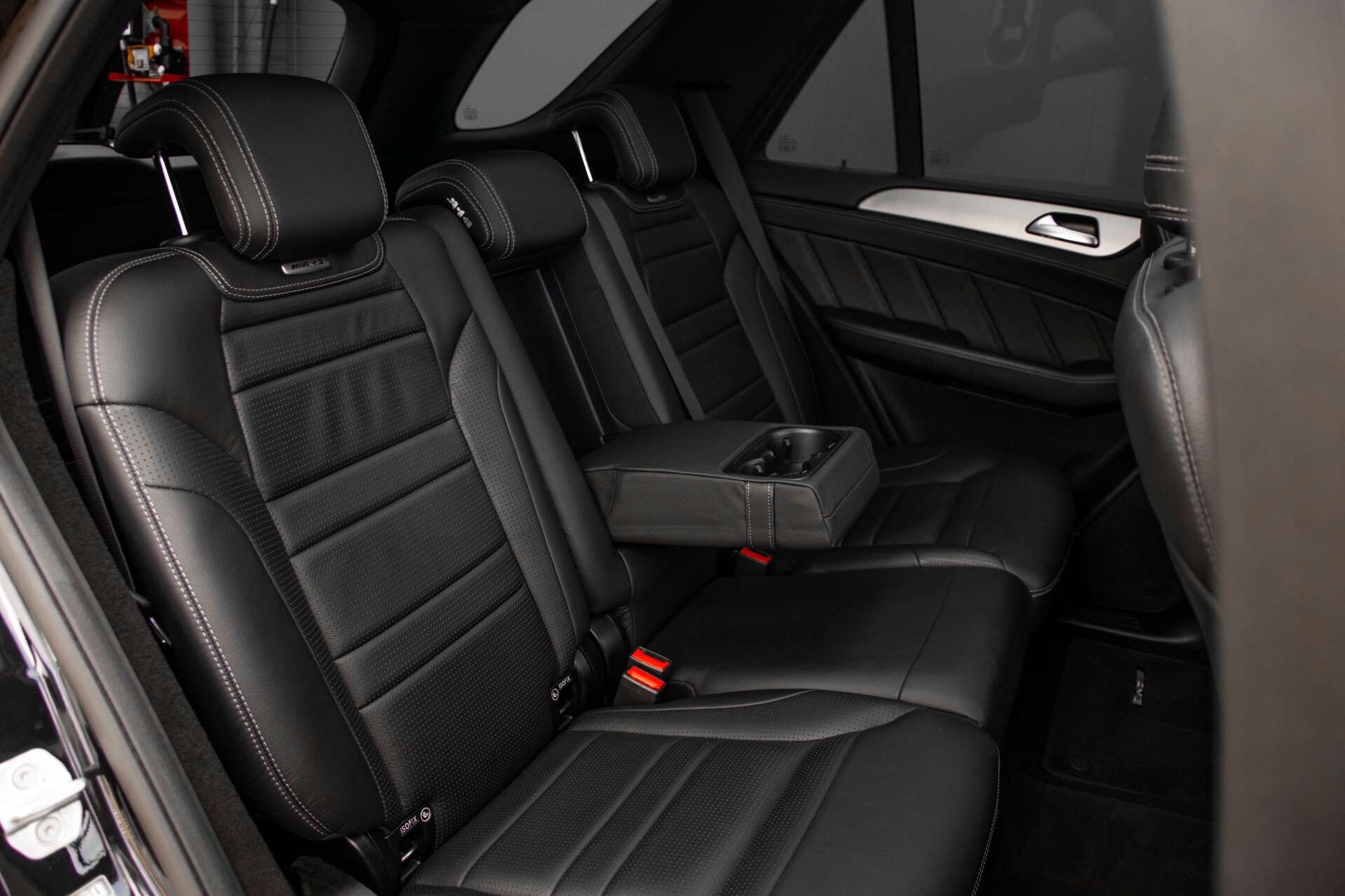 Mercedes-Benz M-Klasse 63 AMG Performance 4-M Panorama/Standkachel/Camera/Active Curve System/Harman-Kardon Aut7 Foto 5