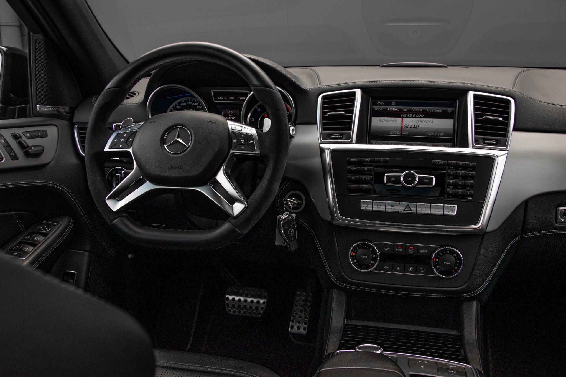 Mercedes-Benz M-Klasse 63 AMG Performance 4-M Panorama/Standkachel/Camera/Active Curve System/Harman-Kardon Aut7 Foto 7