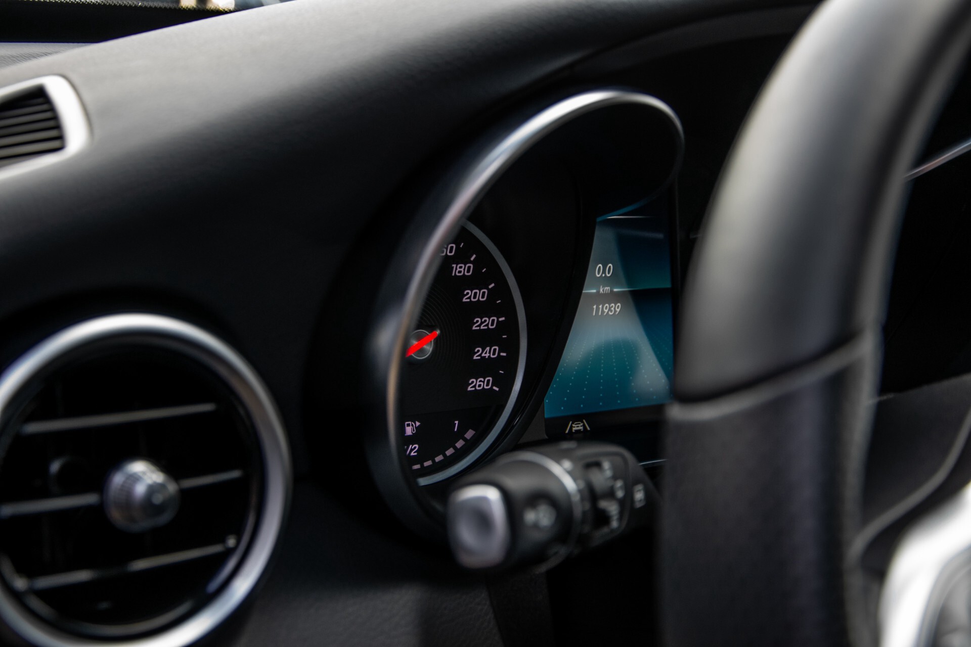 Mercedes-Benz C-Klasse Estate 220 d AMG Panorama/Assistentiepakket/Wegkl-trekhaak/DAB/Ambient/Leer/MULTIBEAM Aut9 Foto 24