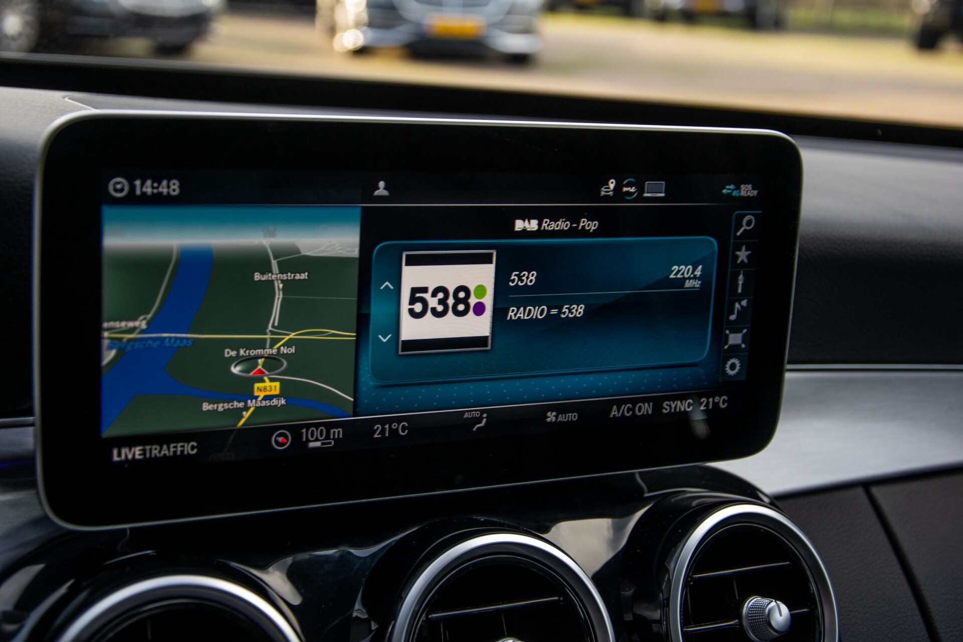 Mercedes-Benz C-Klasse Estate 220 d AMG Panorama/Assistentiepakket/Wegkl-trekhaak/DAB/Ambient/Leer/MULTIBEAM Aut9 Foto 28