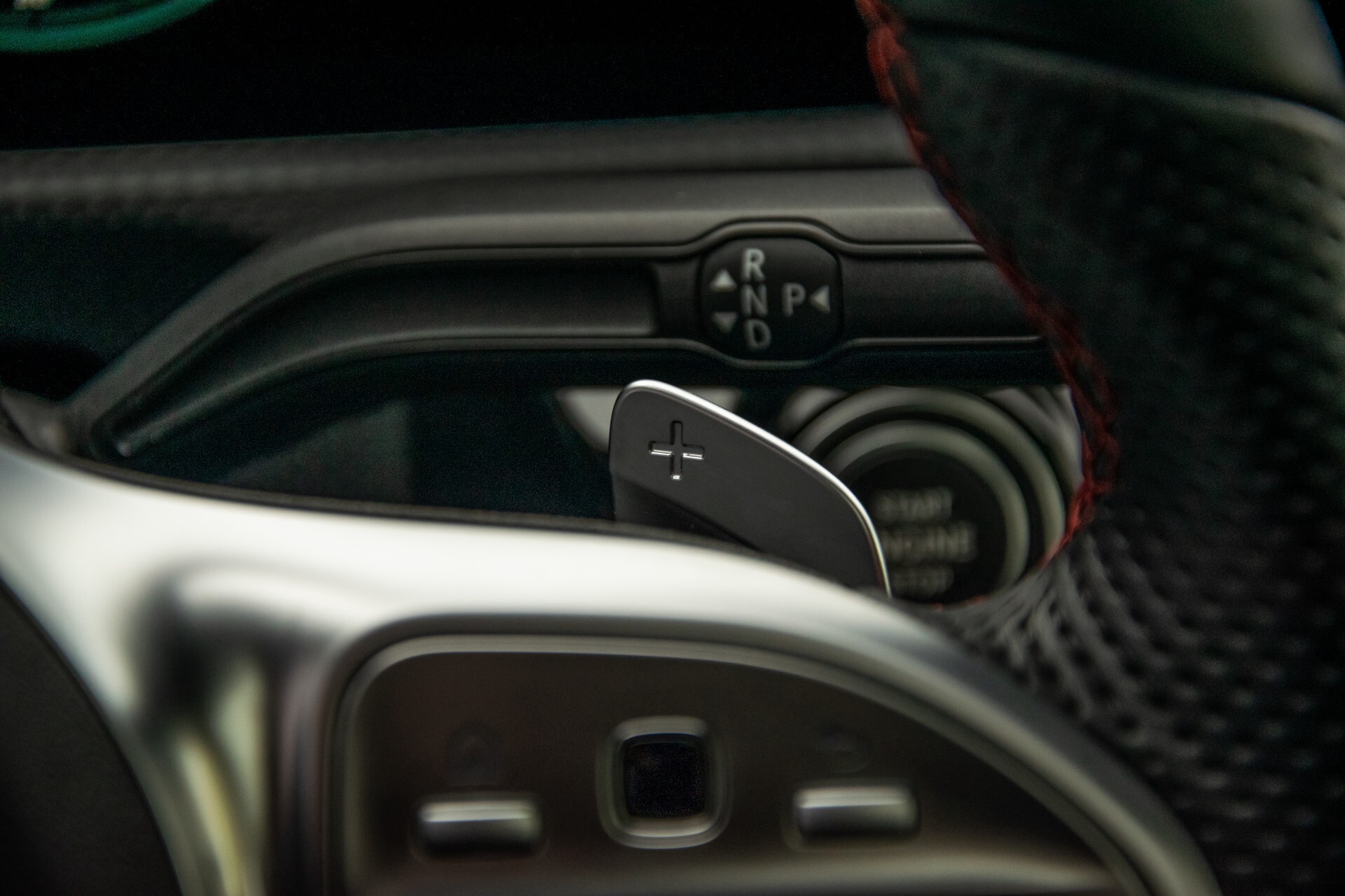 Mercedes-Benz A-Klasse 180 d AMG Panorama/MBUX/DAB/LED Aut7 Foto 13