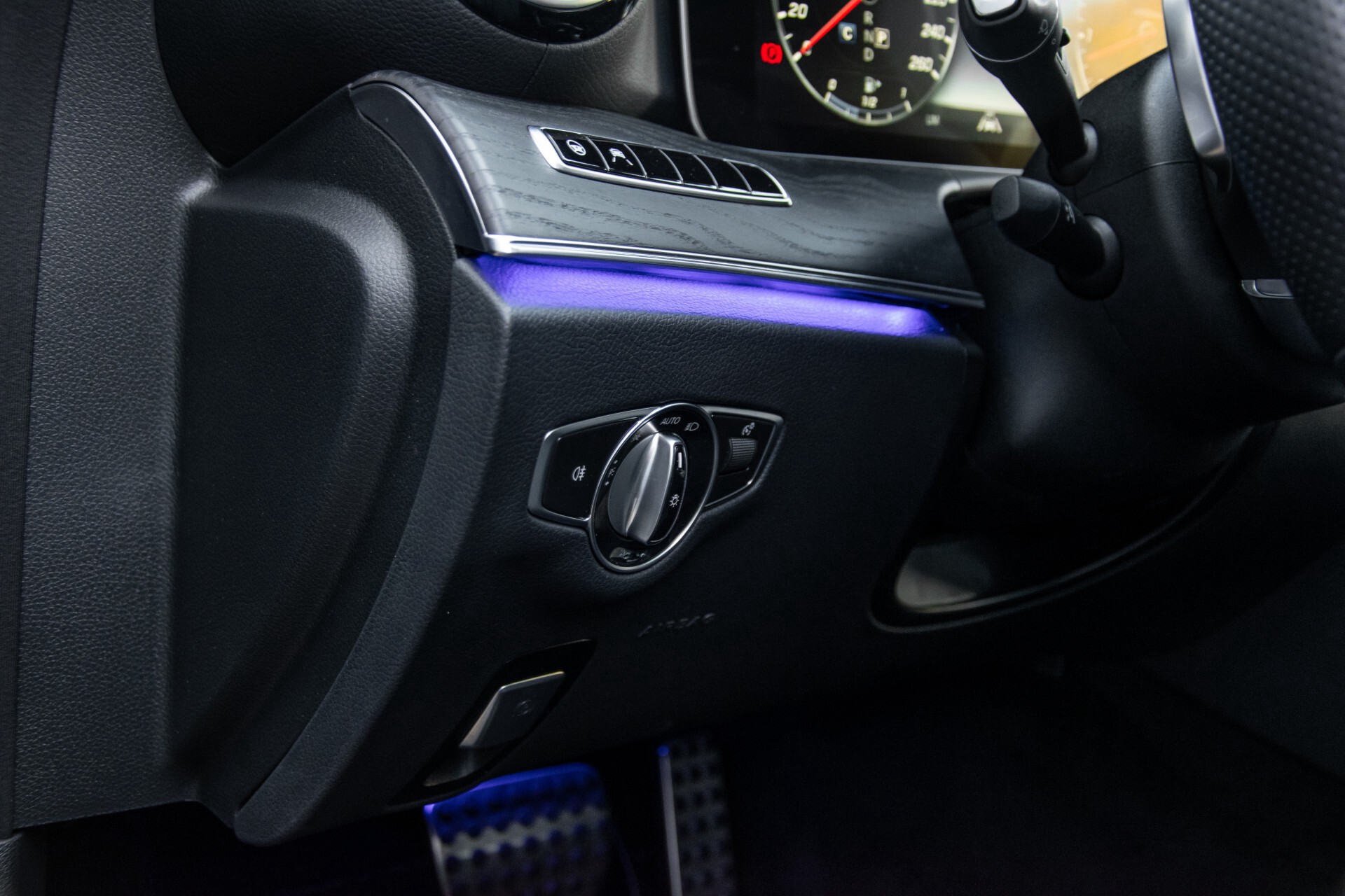 Mercedes-Benz E-Klasse 450 4MATIC AMG Night Standkachel/Rij-assist/Keyless/Trhk/Burmester/Mem/360/Widescreen Aut9 Foto 15