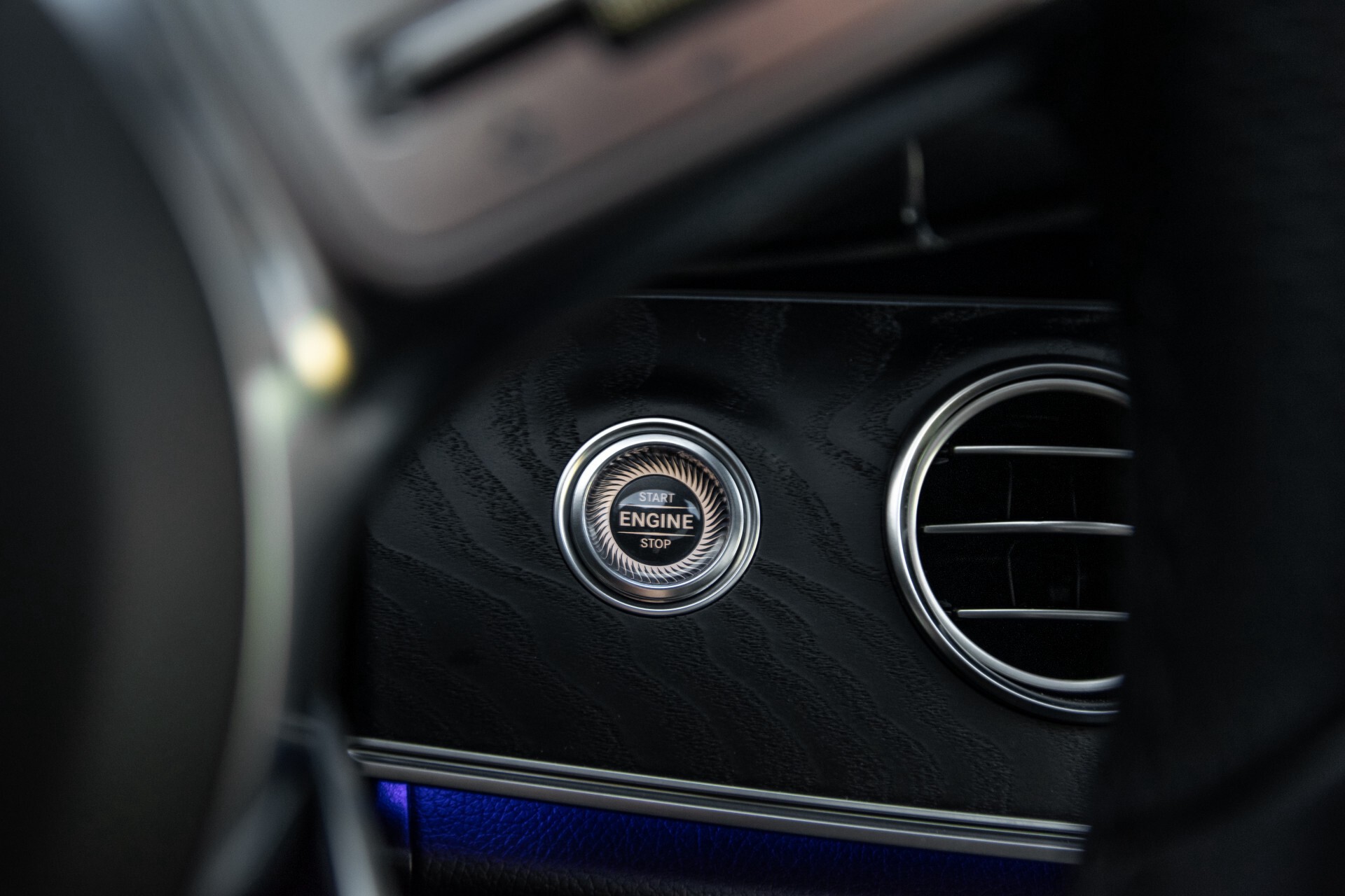 Mercedes-Benz E-Klasse 450 4MATIC AMG Night Standkachel/Rij-assist/Keyless/Trhk/Burmester/Mem/360/Widescreen Aut9 Foto 43